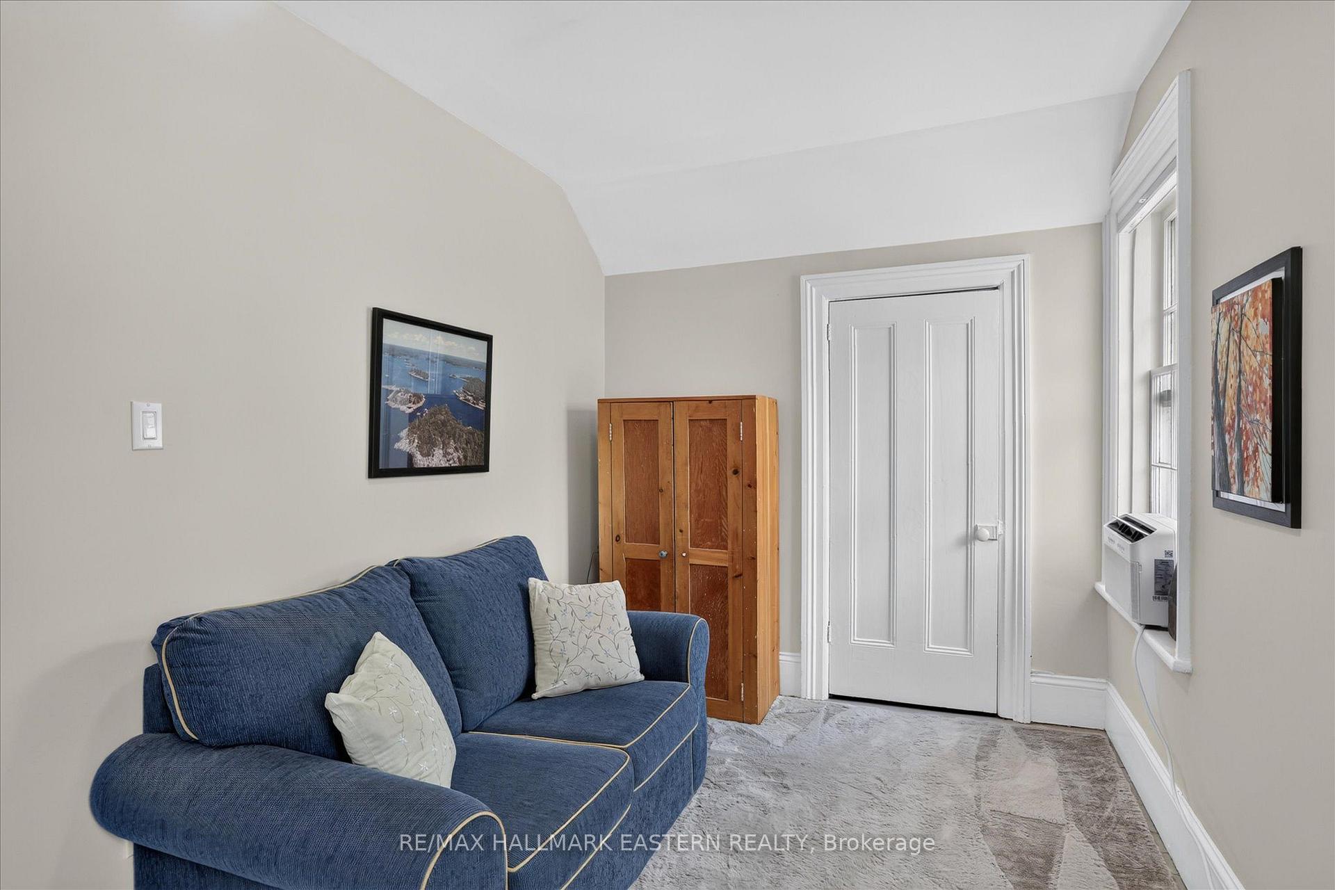 Photo 31 of 451 Stewart Street, Peterborough, Town Ward 3 — HOMEH