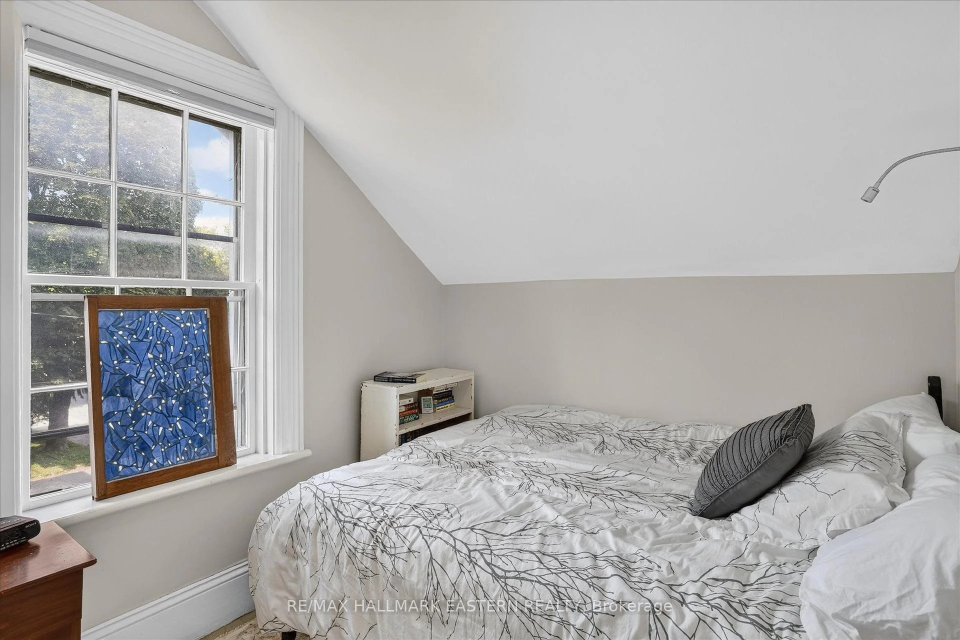 Photo 38 of 451 Stewart Street, Peterborough, Town Ward 3 — HOMEH