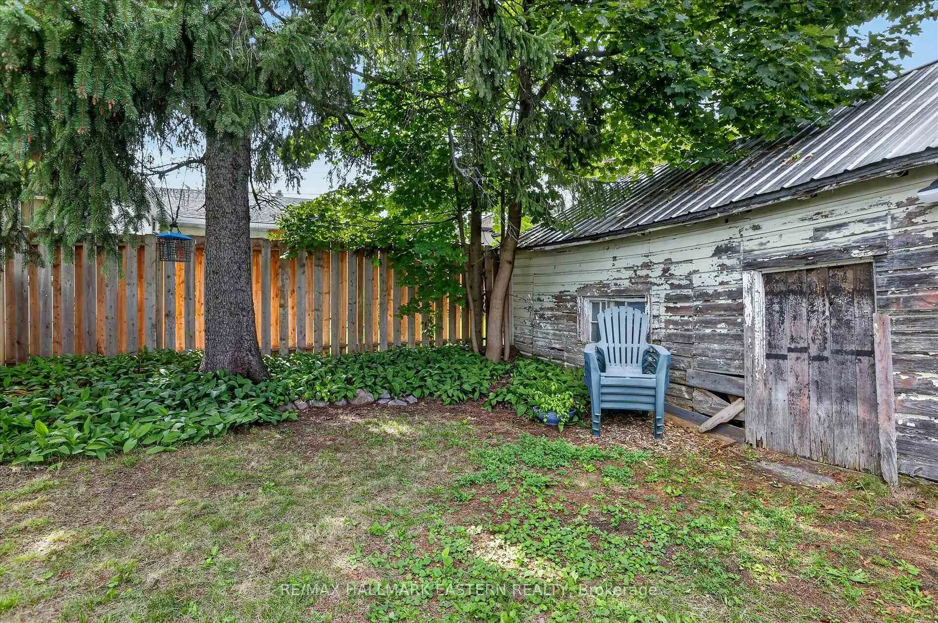 Photo 44 of 451 Stewart Street, Peterborough, Town Ward 3 — HOMEH