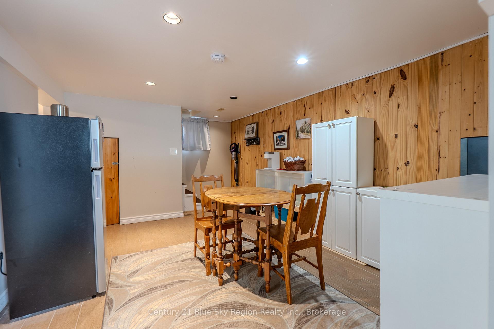 Photo 34 of 537 Laurier Avenue, North Bay, Central — HOMEH