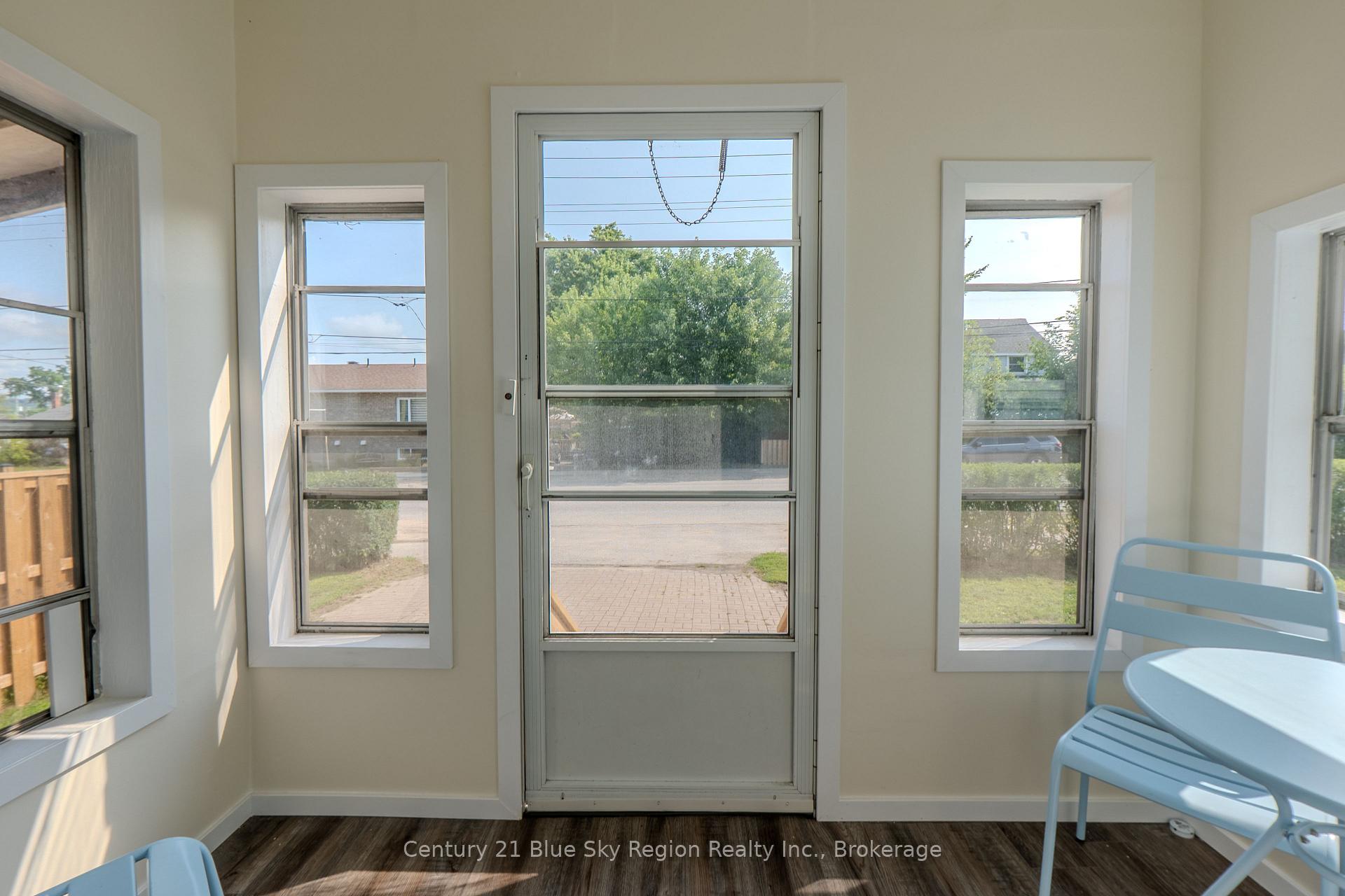 Photo 35 of 537 Laurier Avenue, North Bay, Central — HOMEH