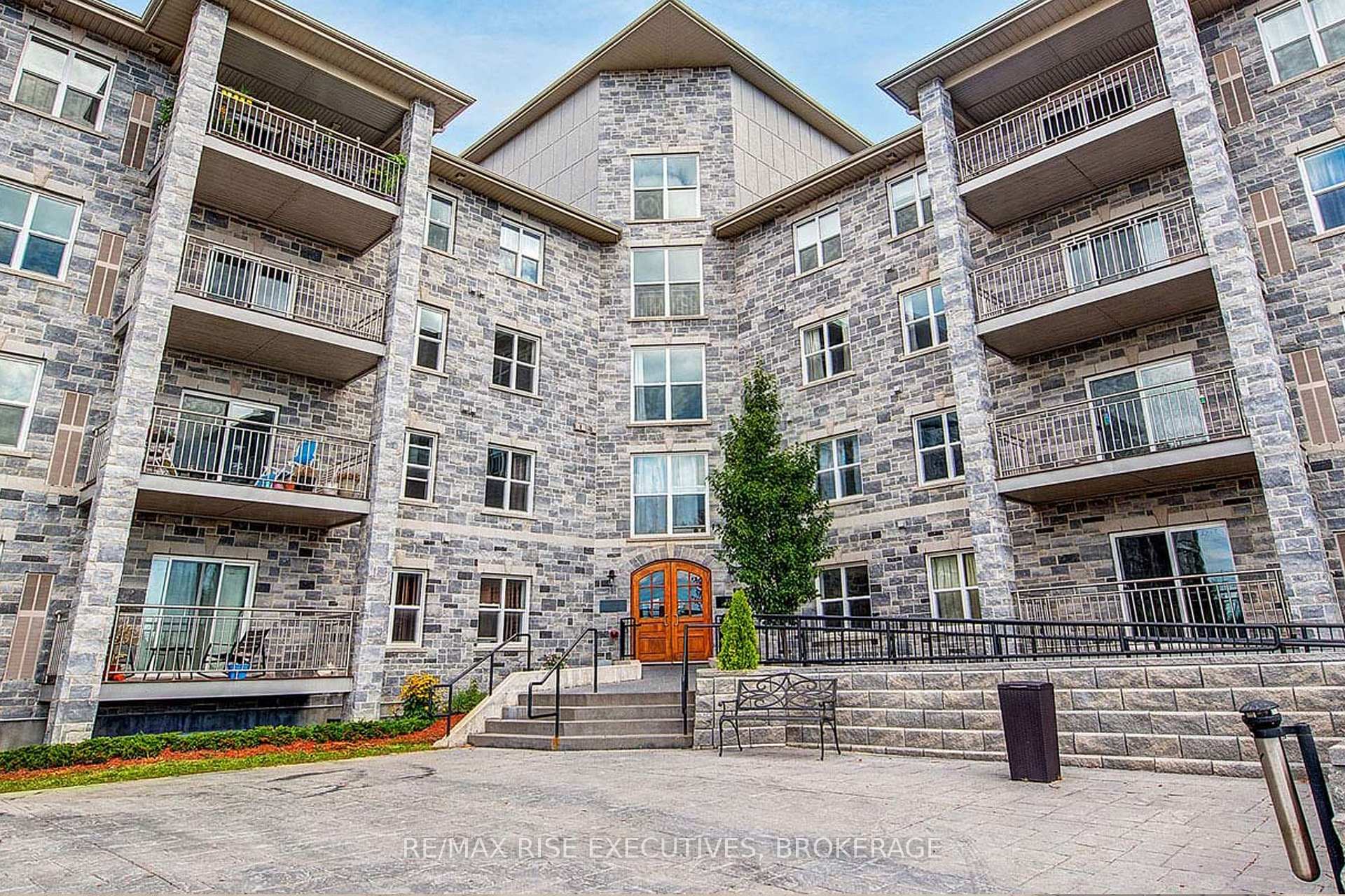 Photo of Unit 515, 539 Armstrong Road