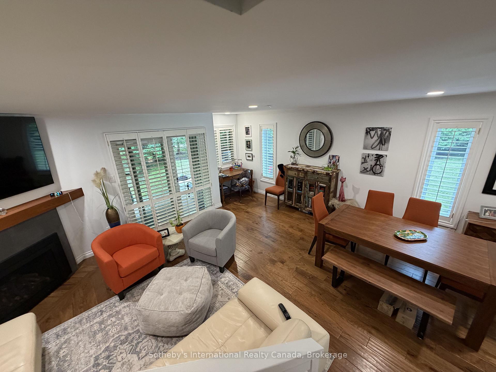 Photo 8 of 589 Oxbow Crescent, Collingwood — HOMEH