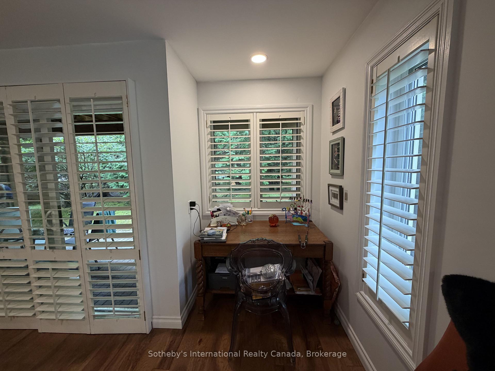 Photo 10 of 589 Oxbow Crescent, Collingwood — HOMEH