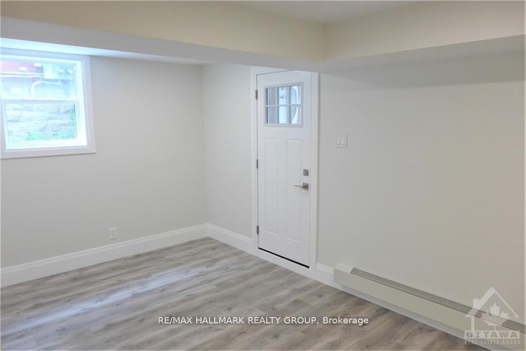Photo 2 of Unit 6, 375 MacKay Street, Ottawa, Lindenlea — HOMEH