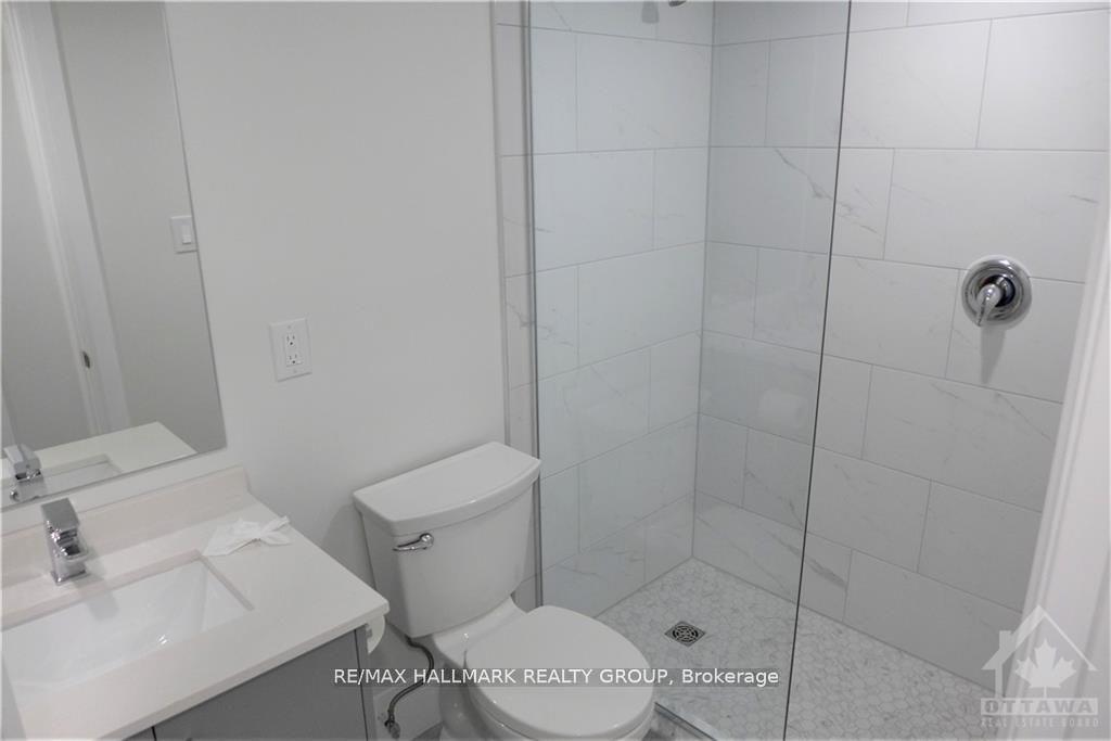 Photo 9 of Unit 6, 375 MacKay Street, Ottawa, Lindenlea — HOMEH