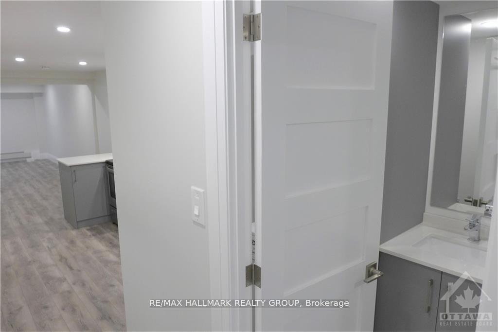 Photo 15 of Unit 6, 375 MacKay Street, Ottawa, Lindenlea — HOMEH