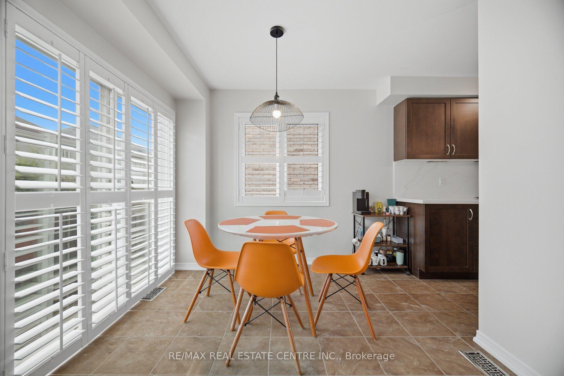 Photo 11 of 4212 Prudham Avenue, Burlington, Alton — HOMEH