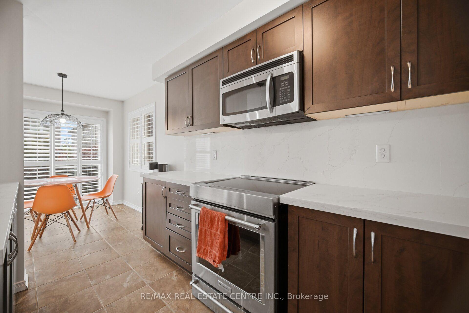 Photo 13 of 4212 Prudham Avenue, Burlington, Alton — HOMEH