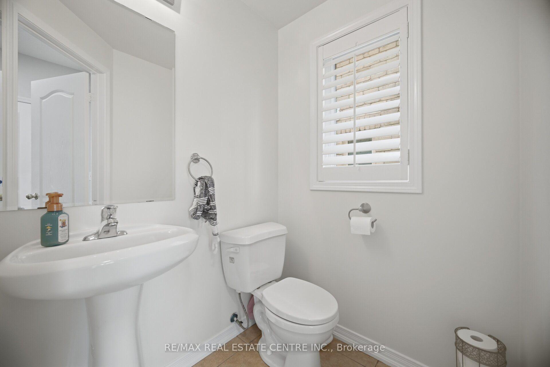 Photo 16 of 4212 Prudham Avenue, Burlington, Alton — HOMEH