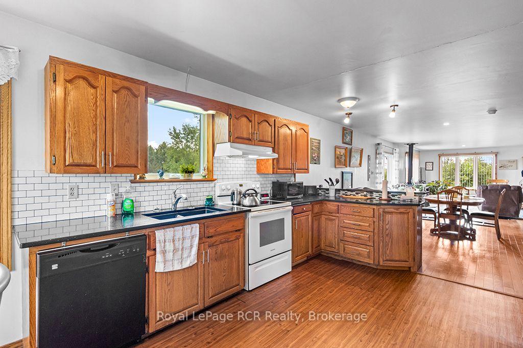 Photo 12 of 135347 8 Concession, Chatsworth — HOMEH