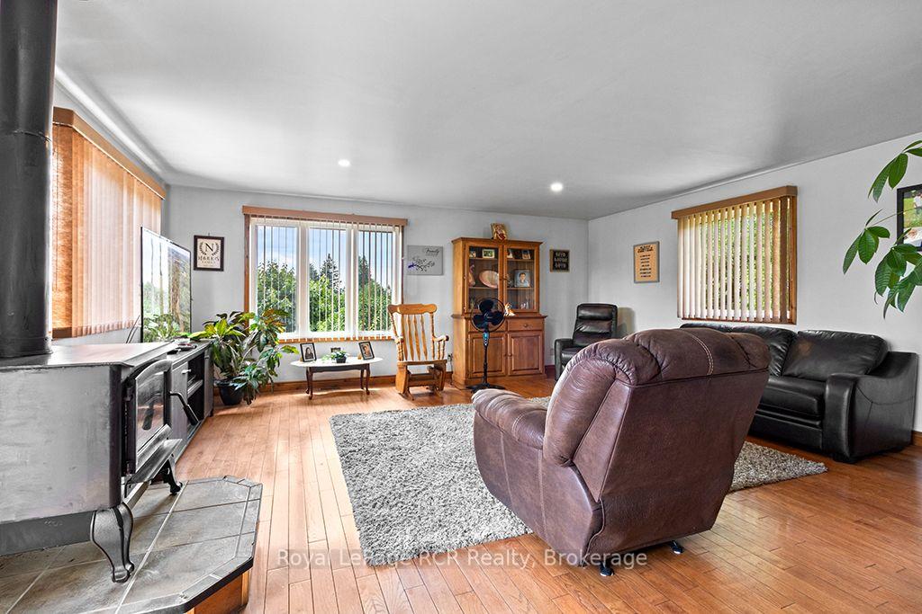 Photo 16 of 135347 8 Concession, Chatsworth — HOMEH