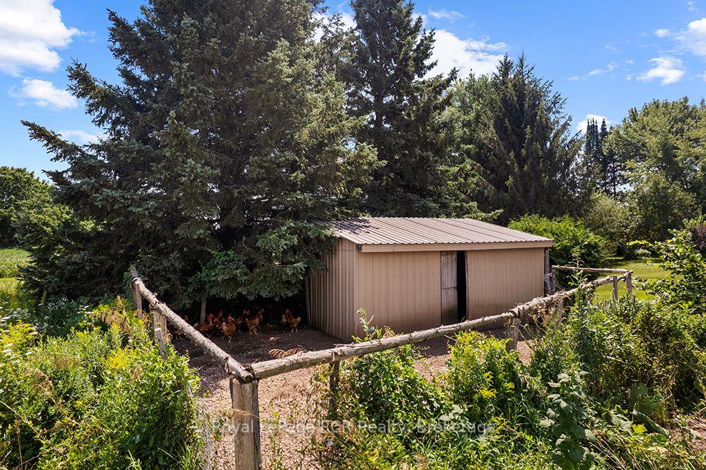 Photo 38 of 135347 8 Concession, Chatsworth — HOMEH