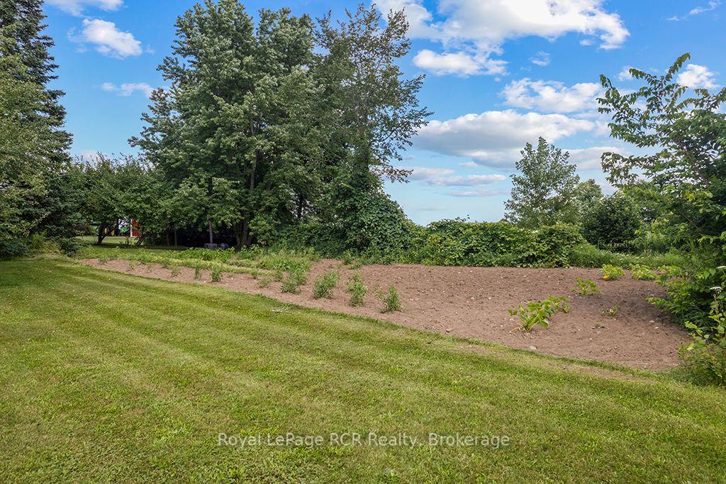 Photo 39 of 135347 8 Concession, Chatsworth — HOMEH