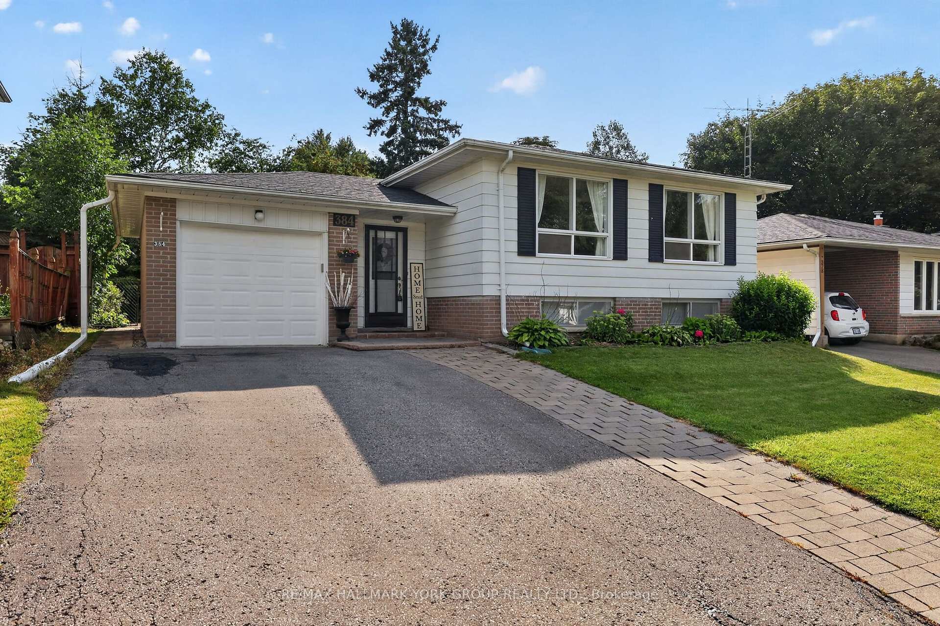 Photo 1 of 384 Glenrose Road, Newmarket, Central Newmarket — HOMEH