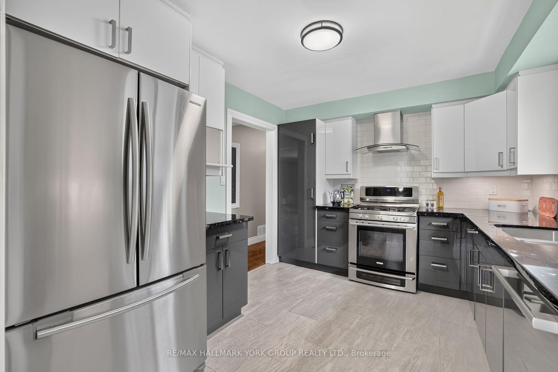 Photo 12 of 384 Glenrose Road, Newmarket, Central Newmarket — HOMEH