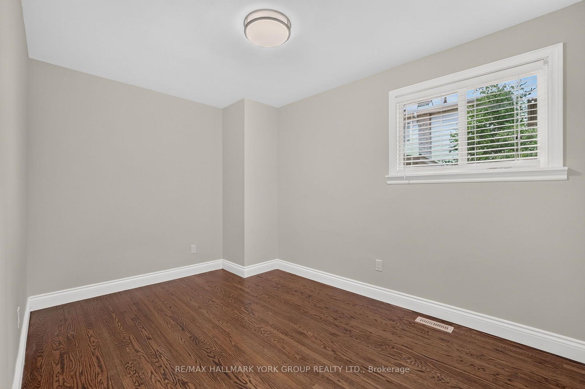 Photo 15 of 384 Glenrose Road, Newmarket, Central Newmarket — HOMEH