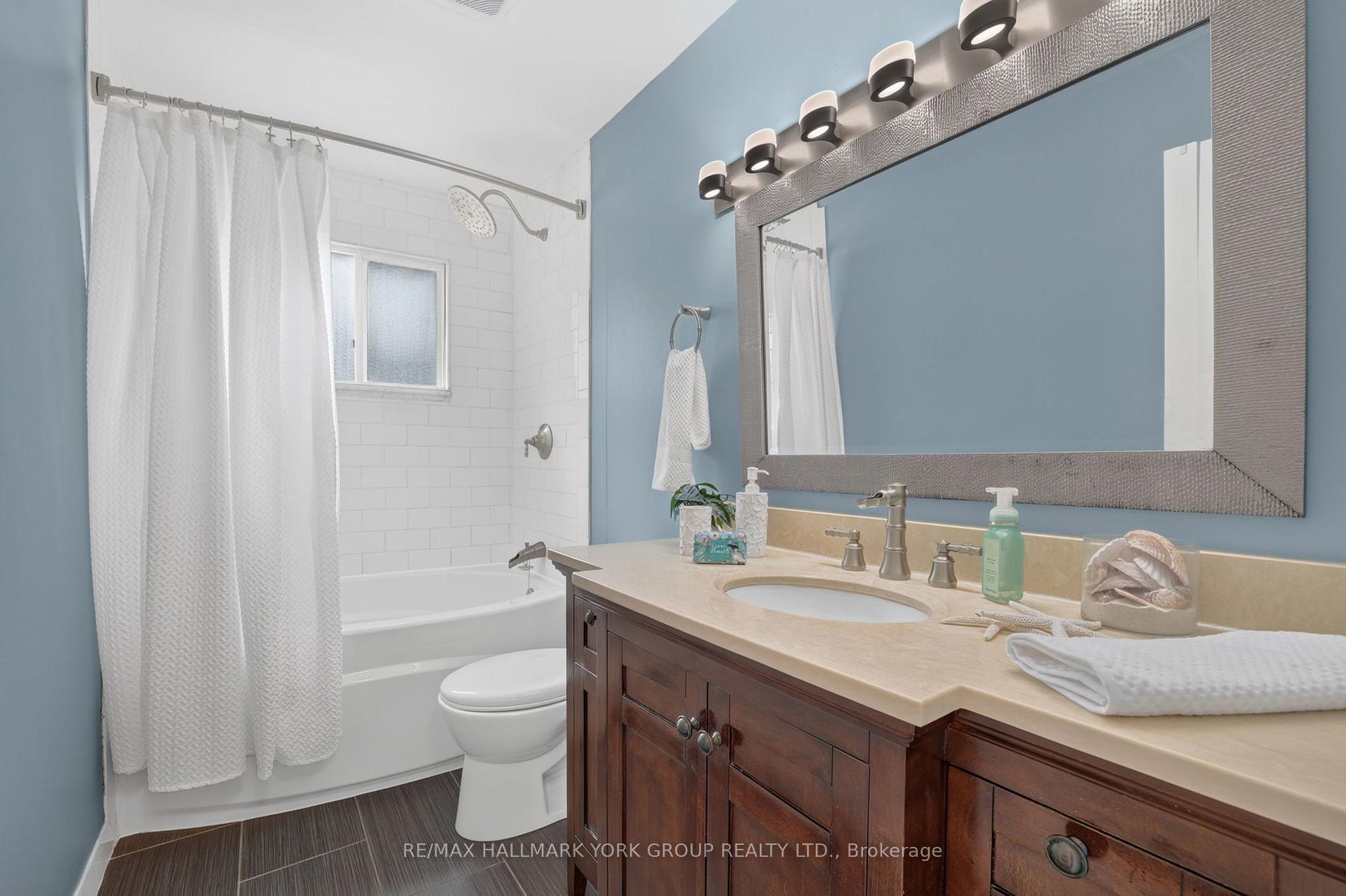 Photo 20 of 384 Glenrose Road, Newmarket, Central Newmarket — HOMEH