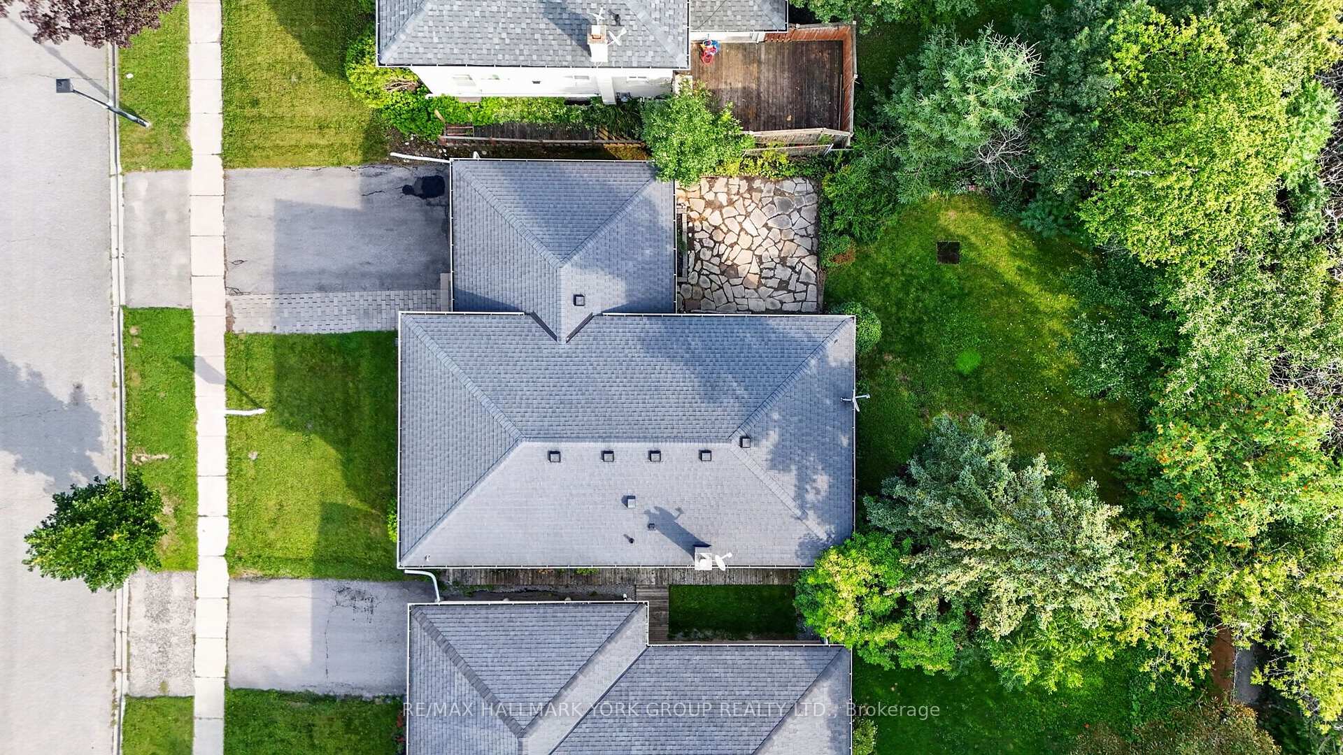 Photo 40 of 384 Glenrose Road, Newmarket, Central Newmarket — HOMEH