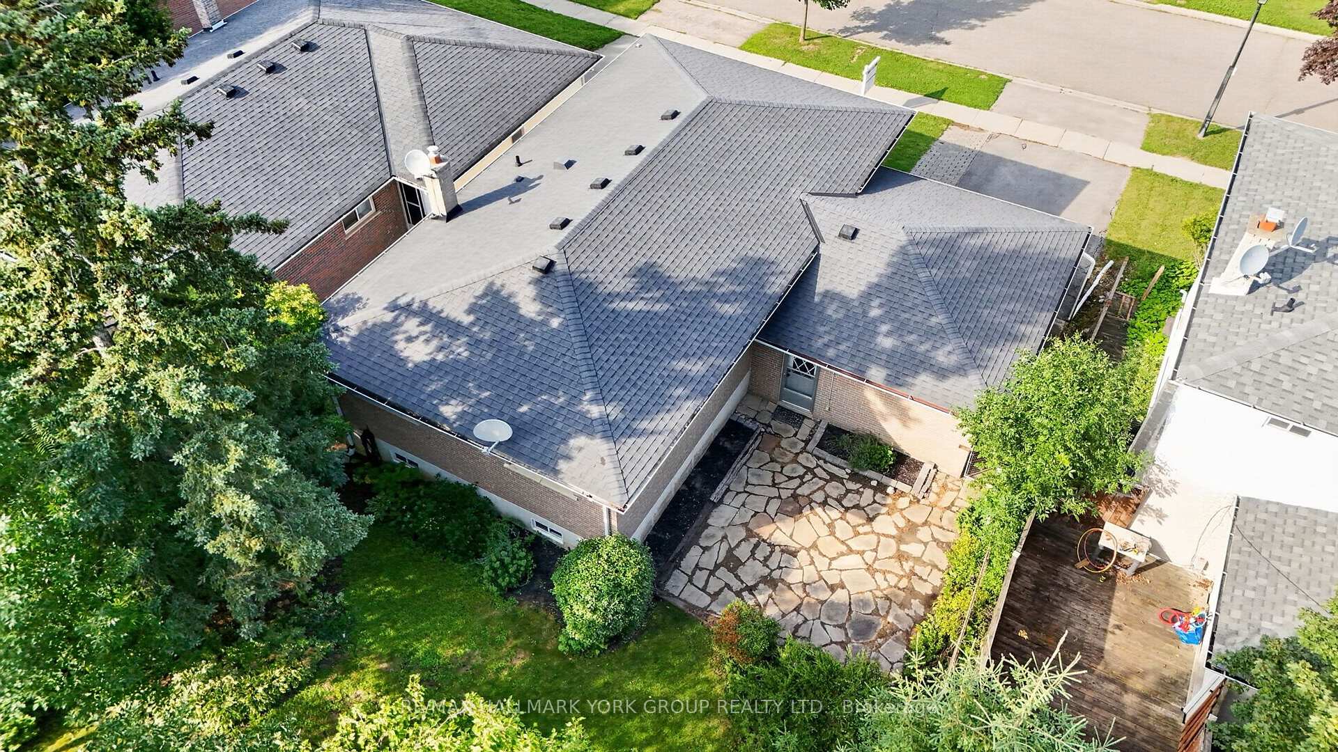 Photo 41 of 384 Glenrose Road, Newmarket, Central Newmarket — HOMEH