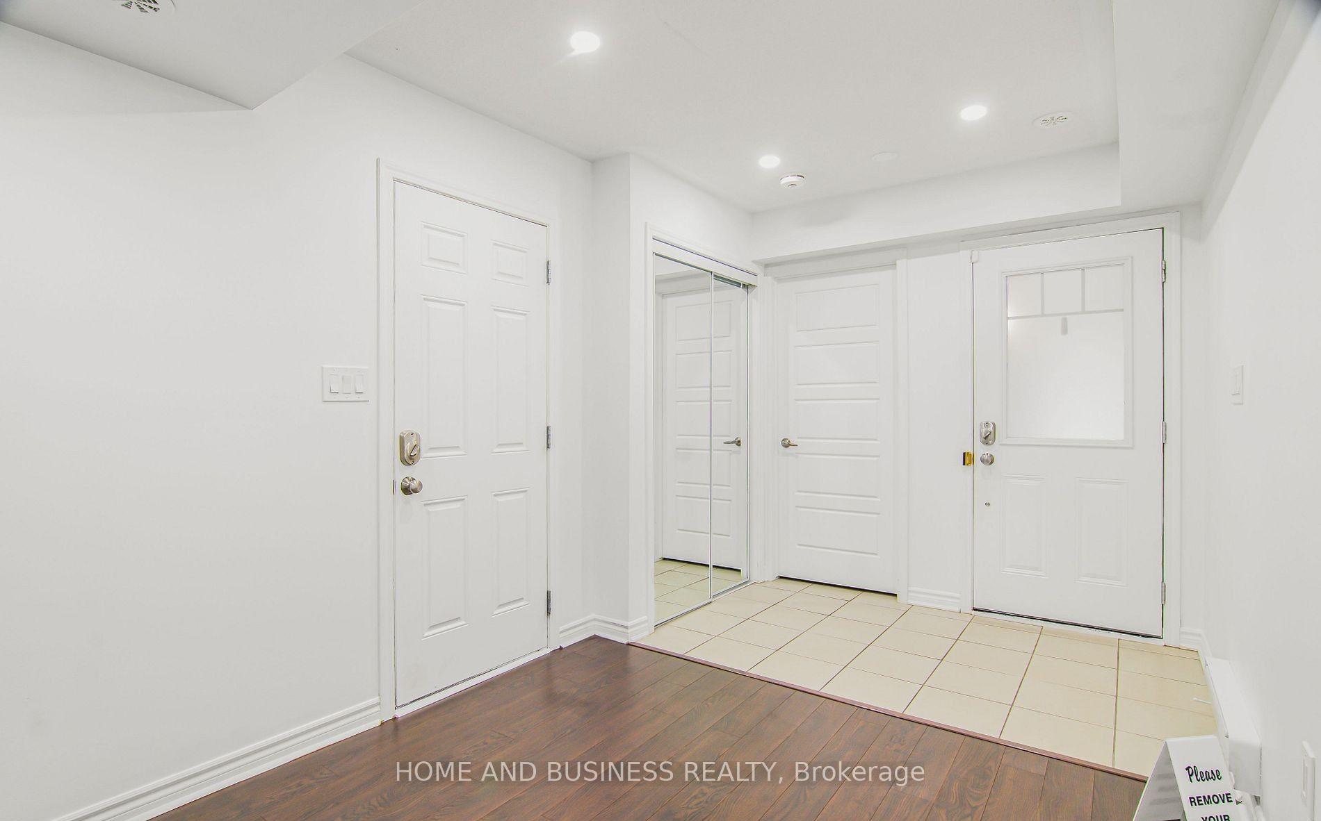 Photo 6 of 1135 duignan Crescent, Milton, Ford — HOMEH