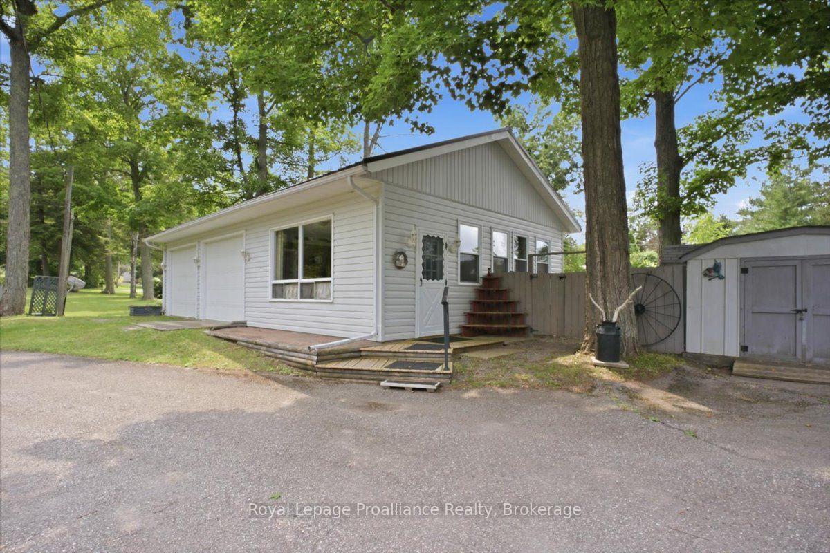 Photo 41 of 40 Riverview Drive, Trent Hills, Rural Trent Hills — HOMEH