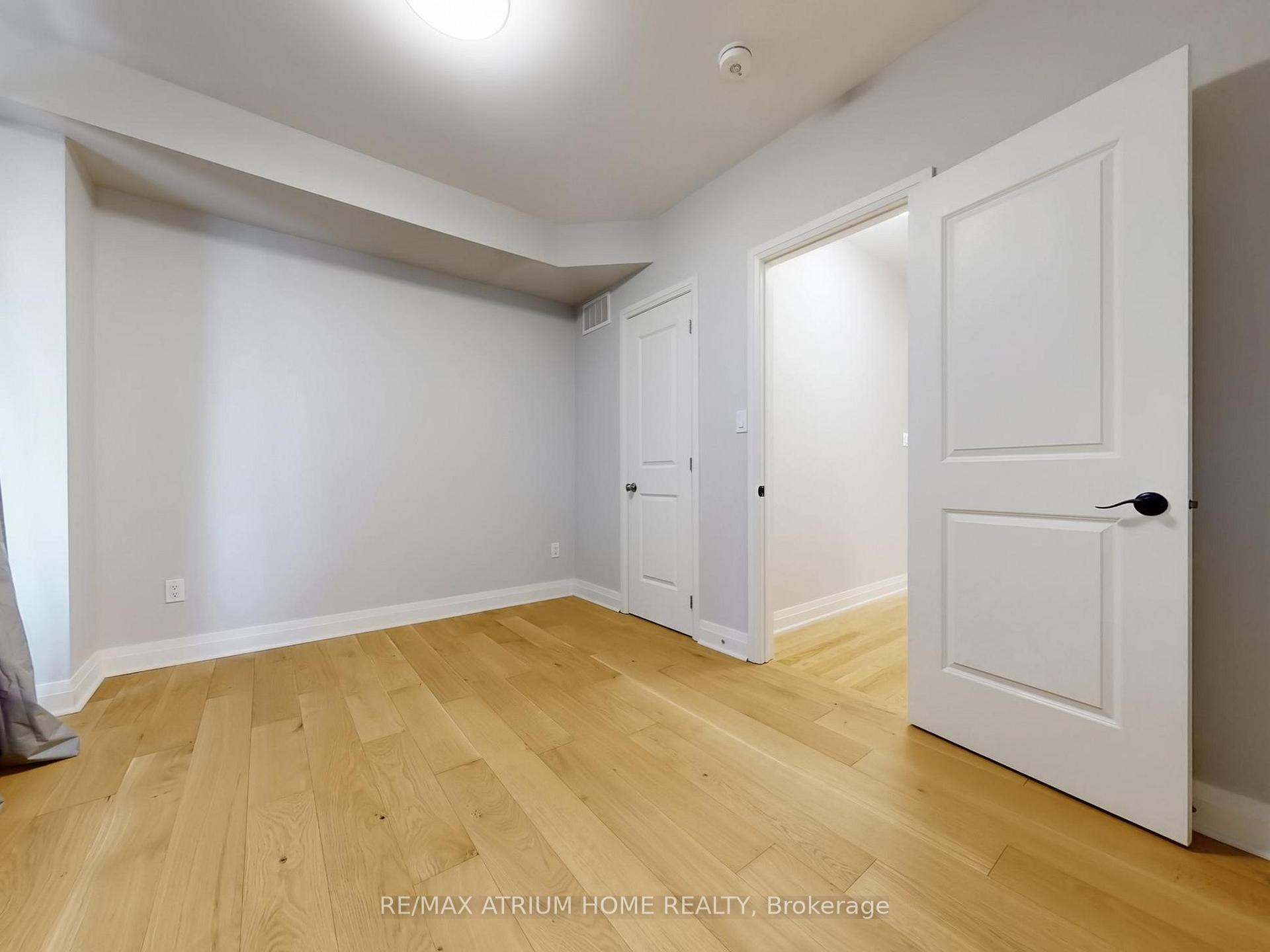 Photo 11 of 18 Teasel Way, Markham, Unionville — HOMEH