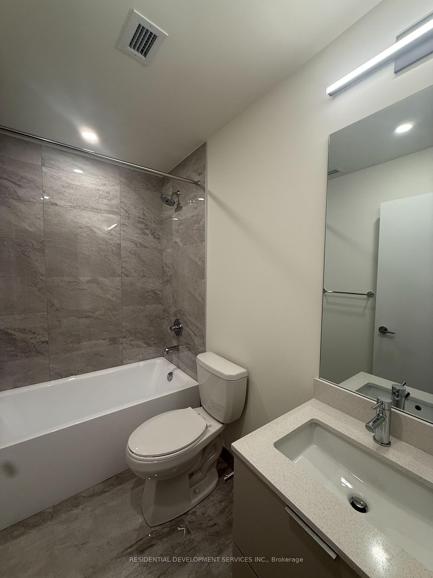 Photo 11 of Unit 808, 89 Church Street, Toronto, Church-Yonge Corridor — HOMEH