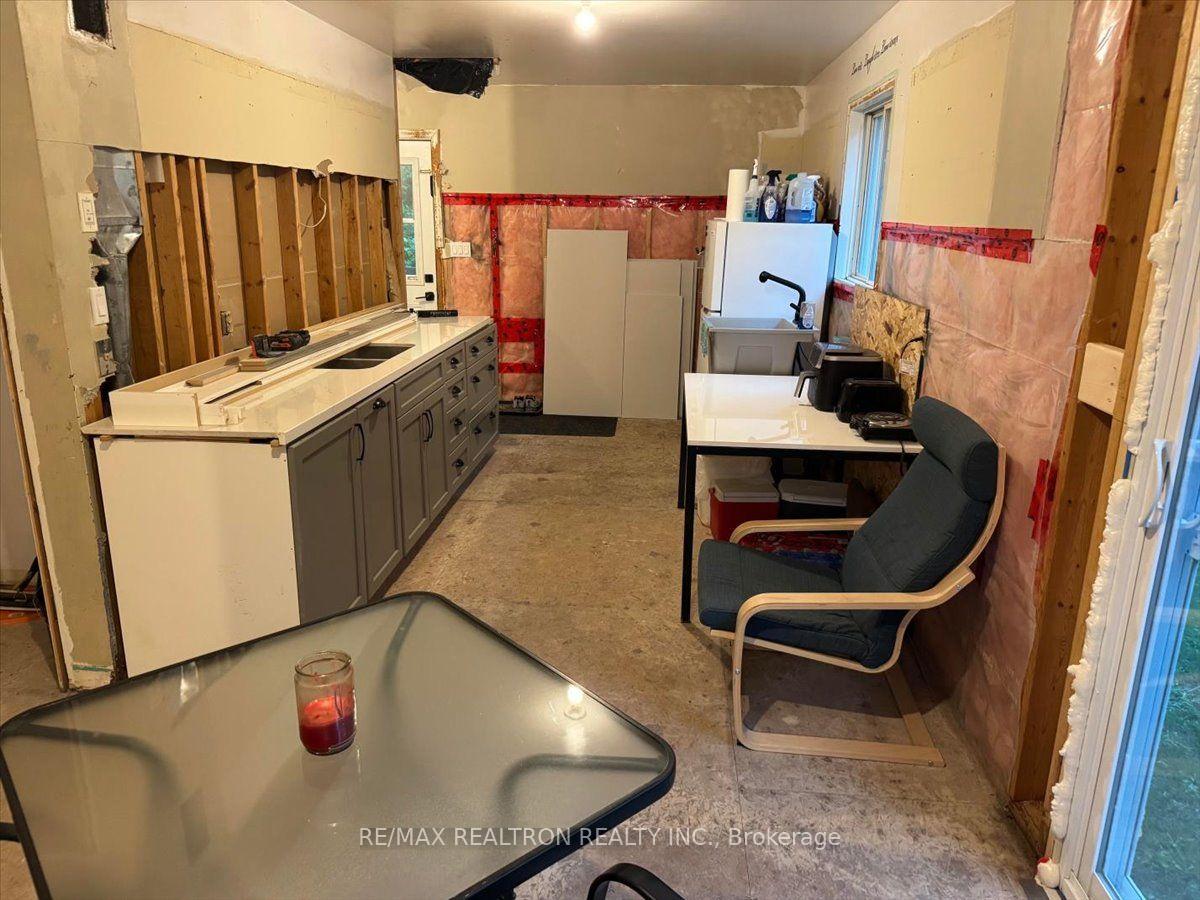 Photo 4 of 5840 Lowanda Lane, Ramara, Rural Ramara — HOMEH