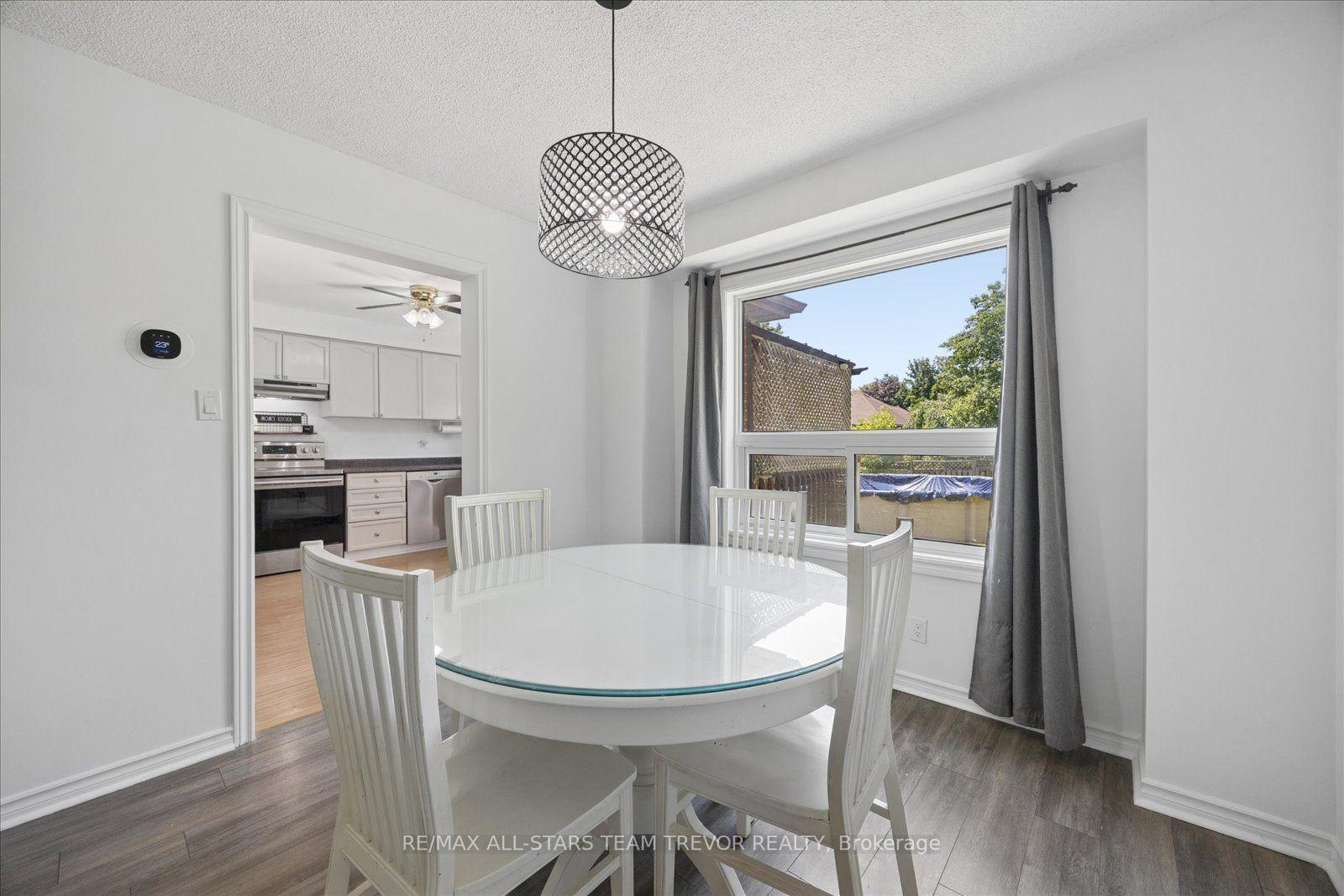 Photo 7 of 98 Carrick Avenue, Georgina, Keswick North — HOMEH