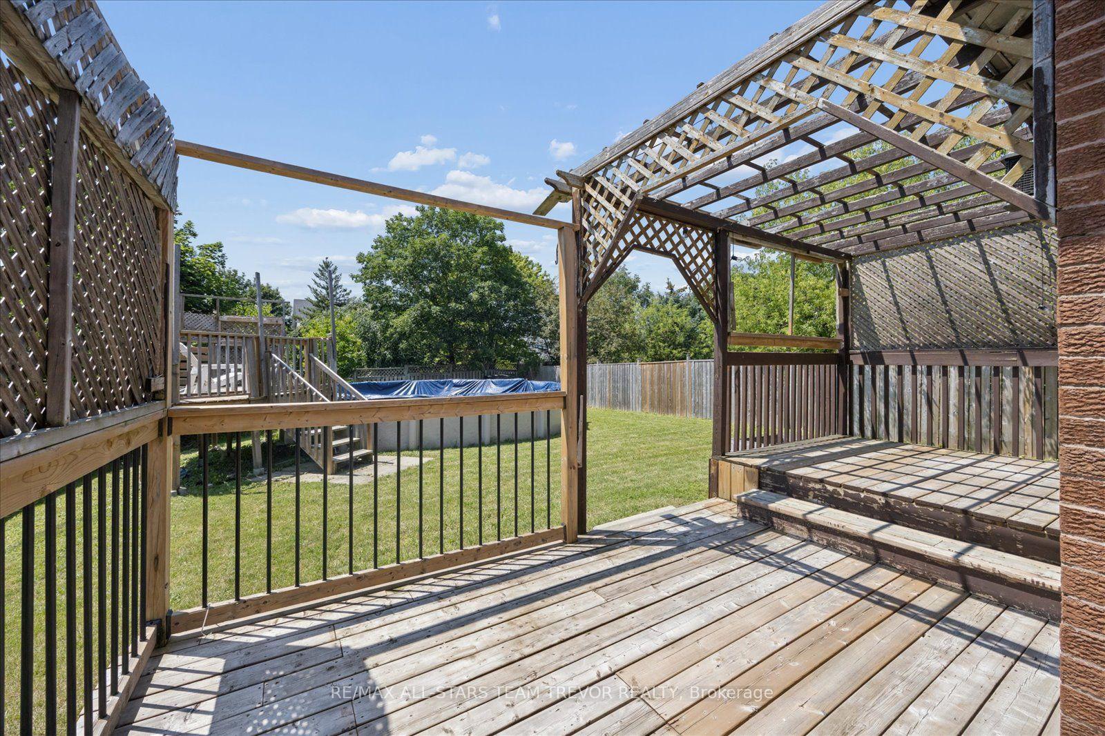 Photo 36 of 98 Carrick Avenue, Georgina, Keswick North — HOMEH
