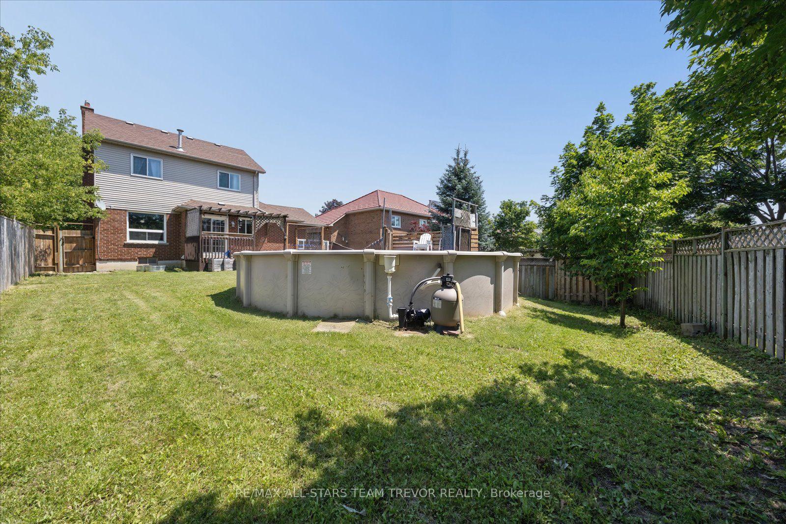 Photo 39 of 98 Carrick Avenue, Georgina, Keswick North — HOMEH