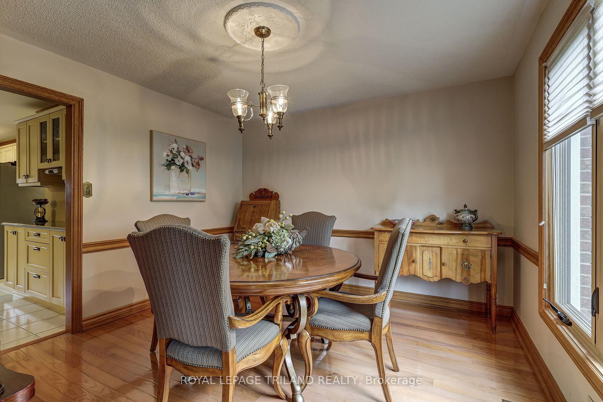 Photo 10 of 158 Centennial Avenue, Central Elgin, Rural Central Elgin — HOMEH