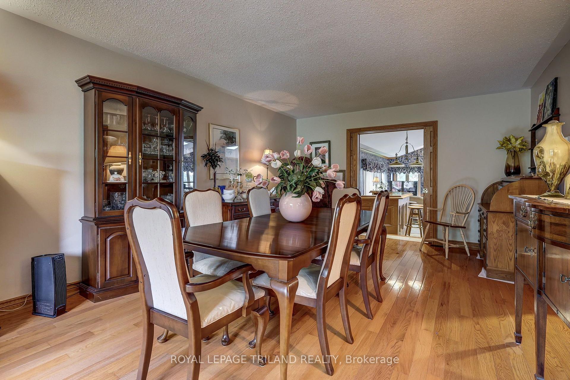 Photo 12 of 158 Centennial Avenue, Central Elgin, Rural Central Elgin — HOMEH