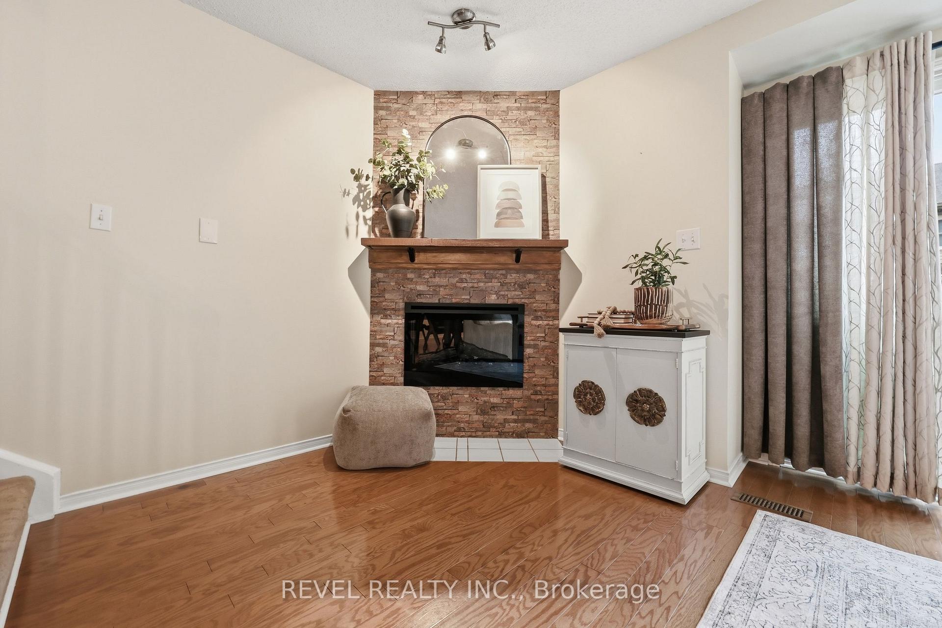 Photo 9 of Unit 55, 55 Kerman Avenue, Grimsby, Grimsby West — HOMEH