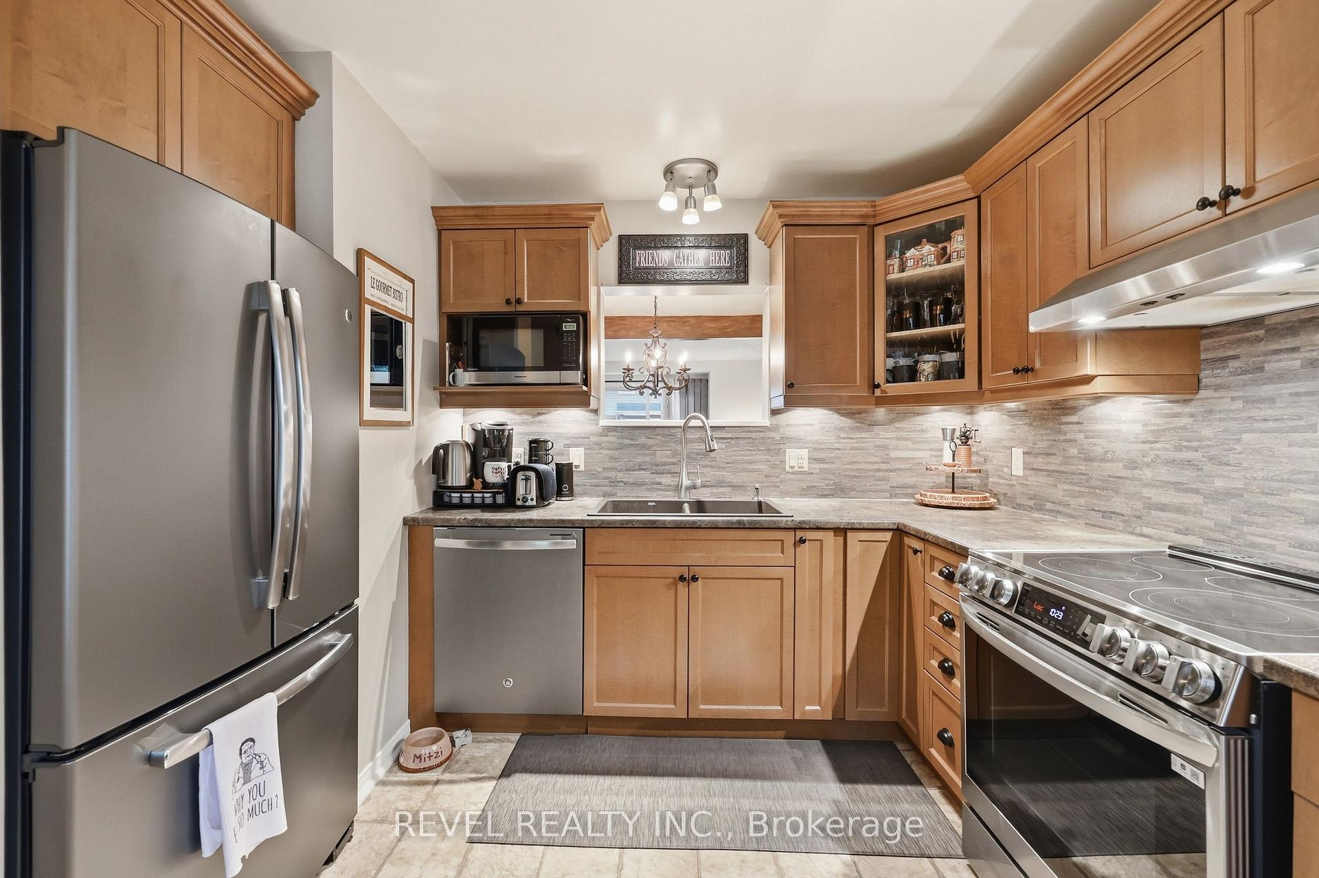Photo 17 of Unit 55, 55 Kerman Avenue, Grimsby, Grimsby West — HOMEH
