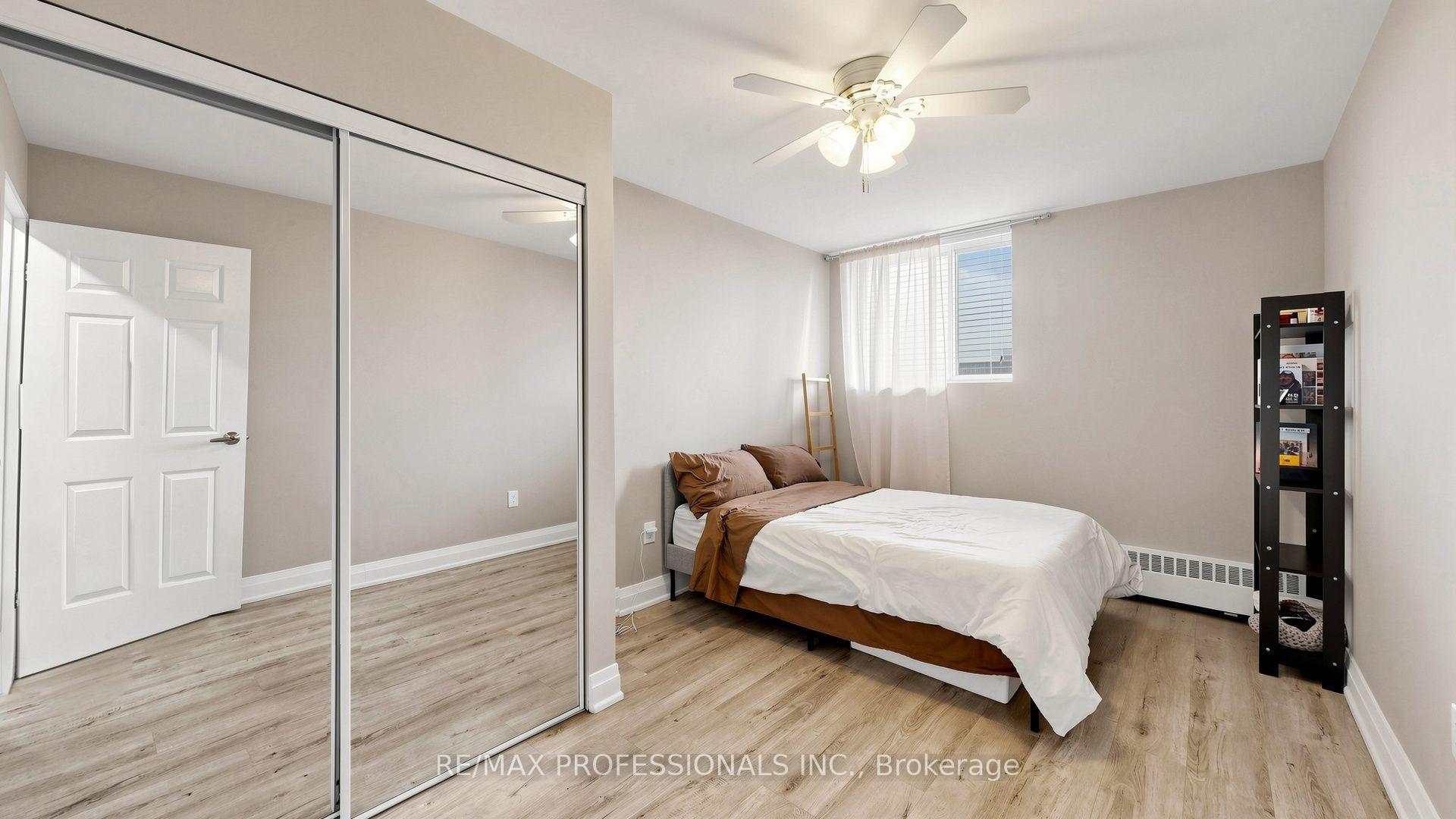 Photo 10 of Unit 809, 100 Dundalk Drive, Scarborough, Dorset Park — HOMEH