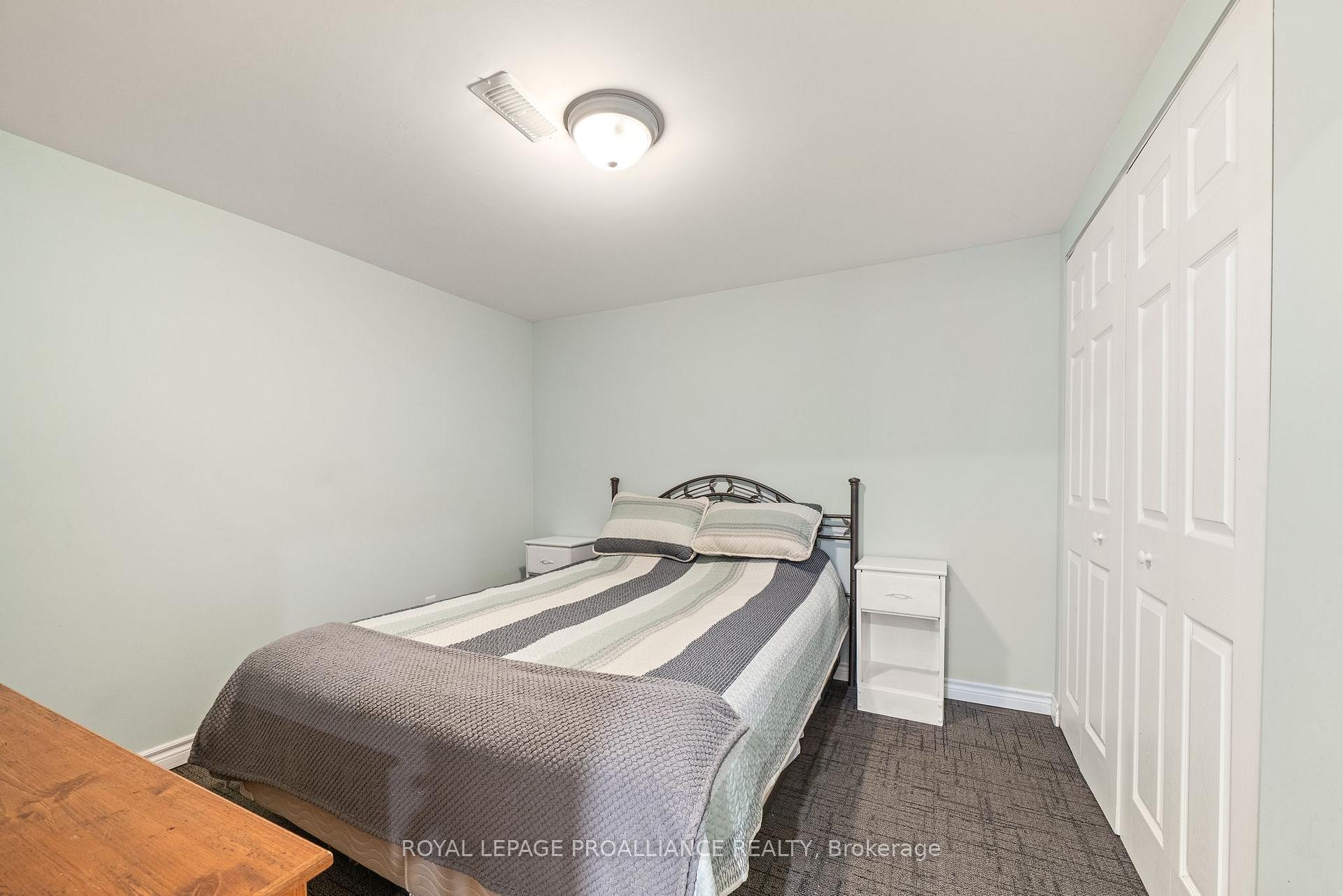 Photo 32 of 235 Farley Avenue, Belleville, Belleville Ward — HOMEH
