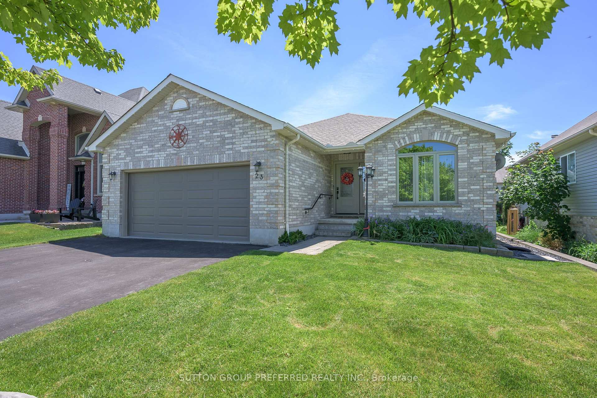 Photo 2 of 23 Wood Lily Lane, Middlesex Centre, Ilderton — HOMEH