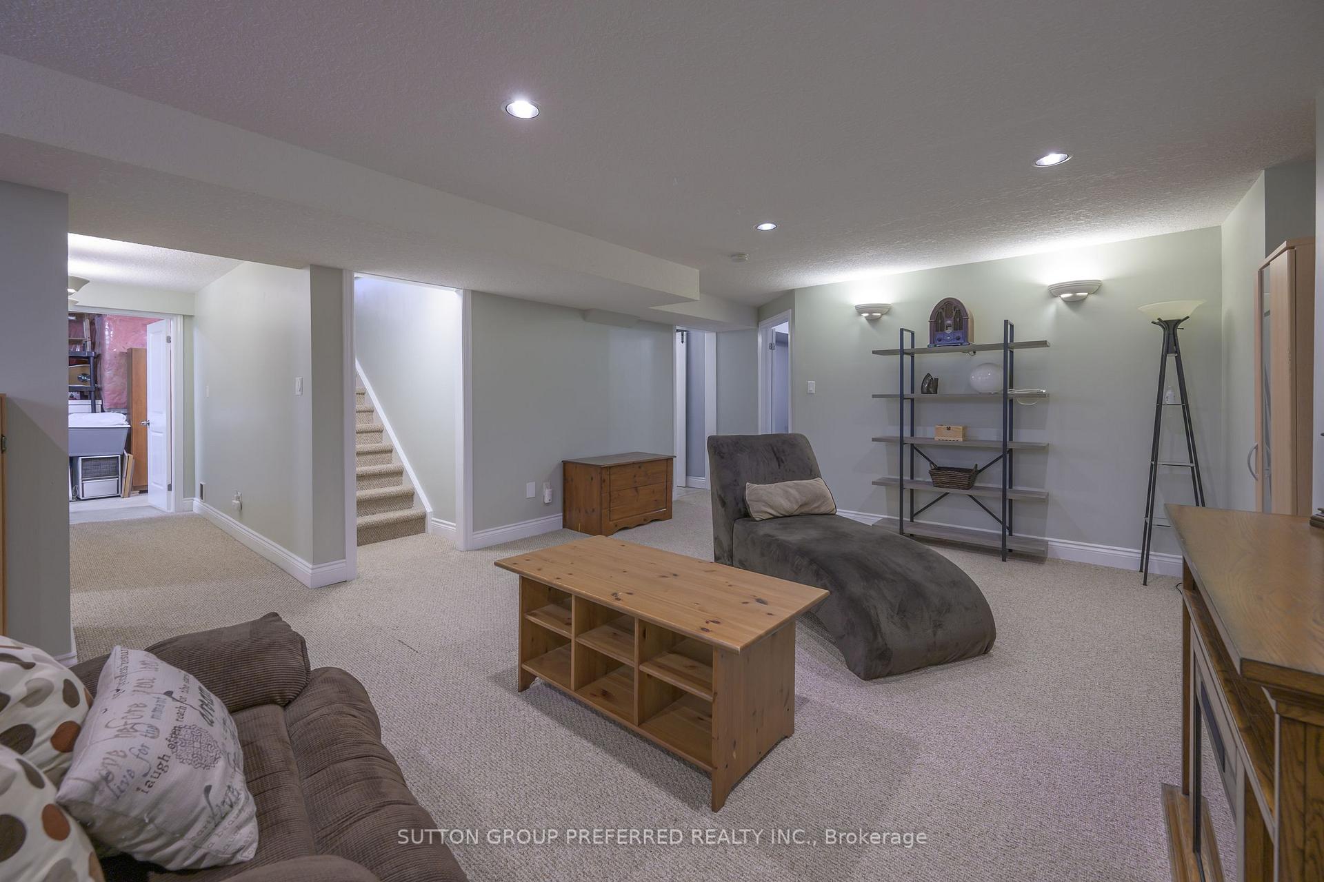 Photo 29 of 23 Wood Lily Lane, Middlesex Centre, Ilderton — HOMEH