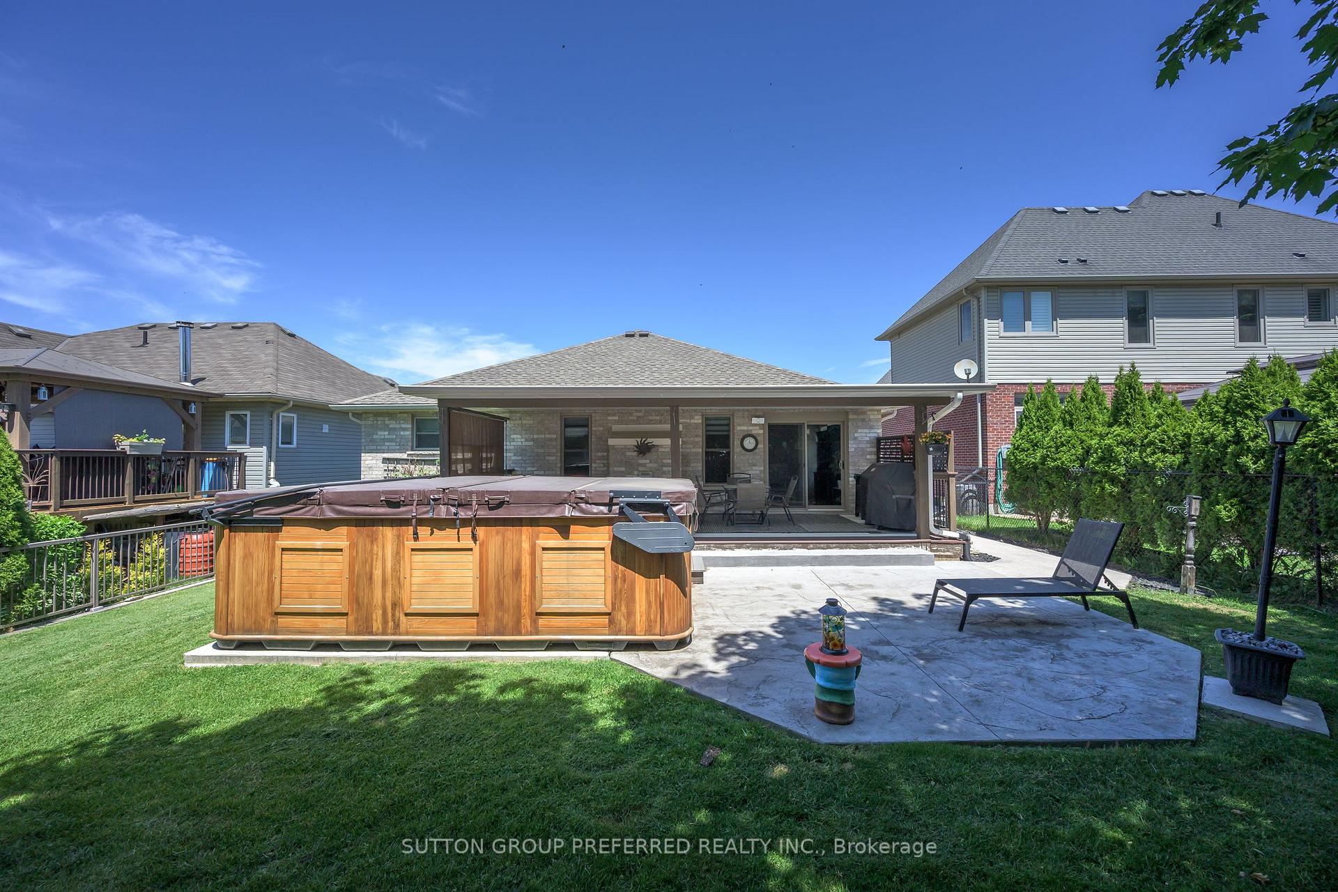 Photo 33 of 23 Wood Lily Lane, Middlesex Centre, Ilderton — HOMEH