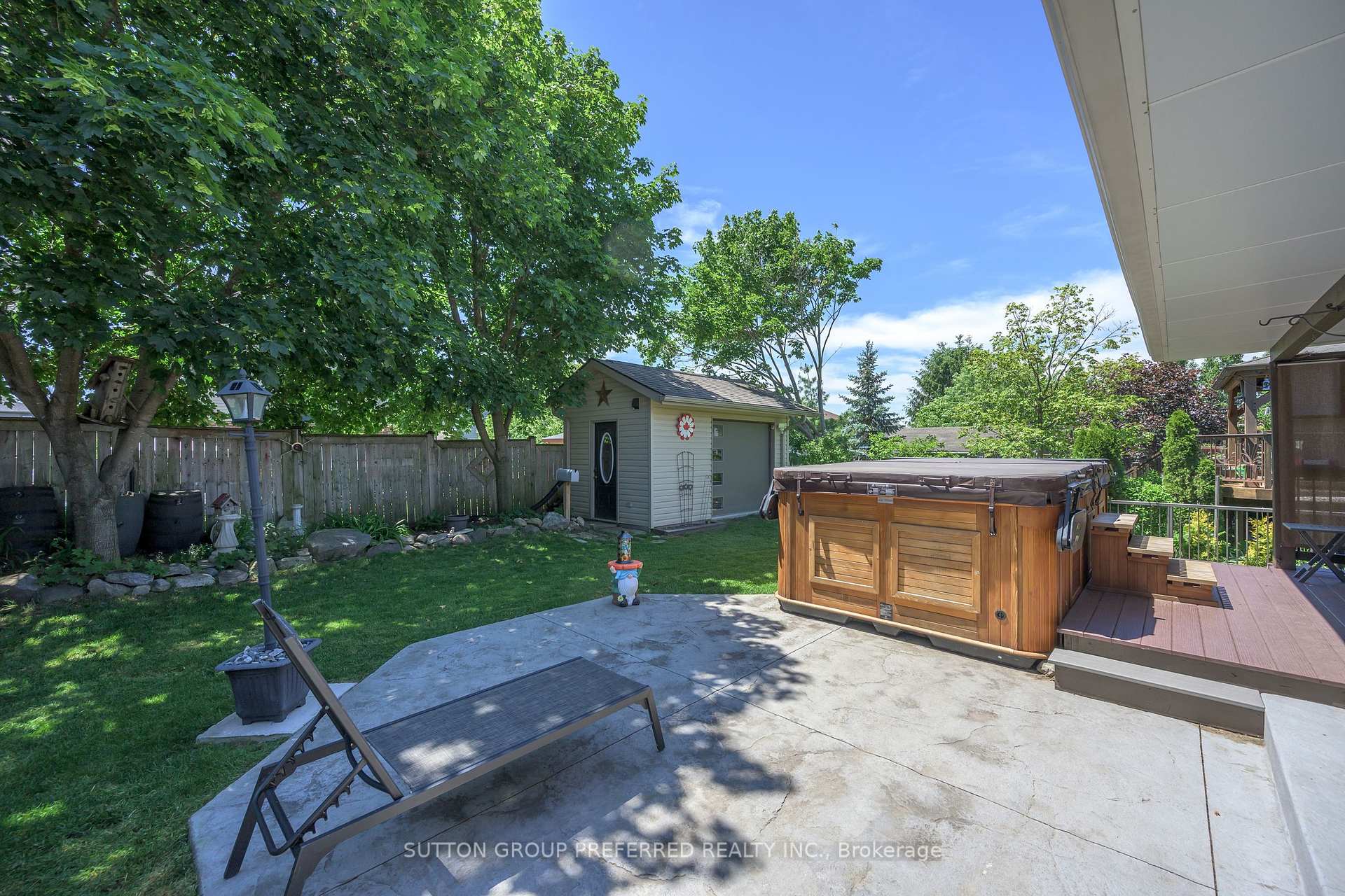 Photo 43 of 23 Wood Lily Lane, Middlesex Centre, Ilderton — HOMEH