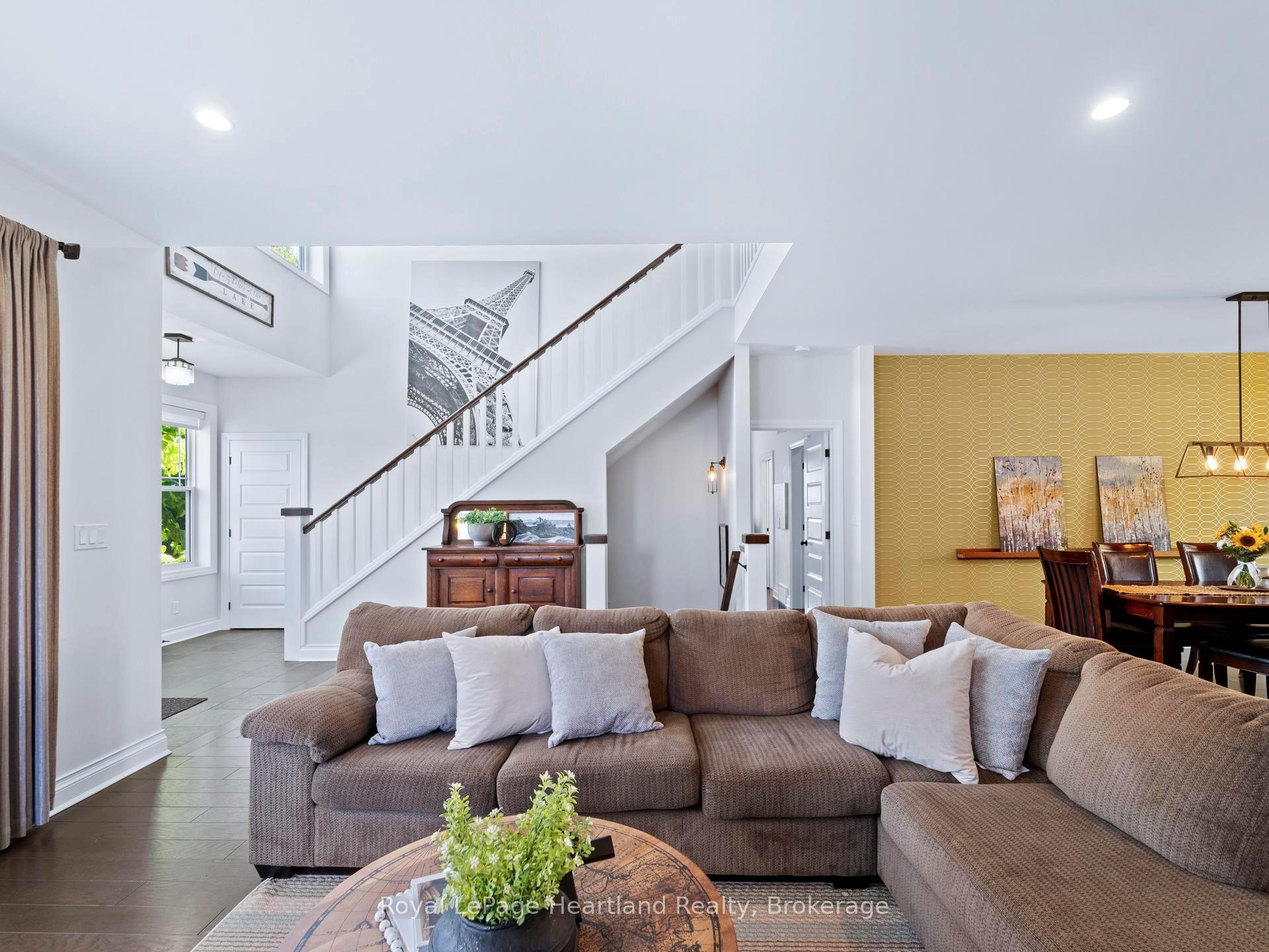 Photo 12 of 24 Thimbleweed Drive, Bluewater, Bayfield — HOMEH