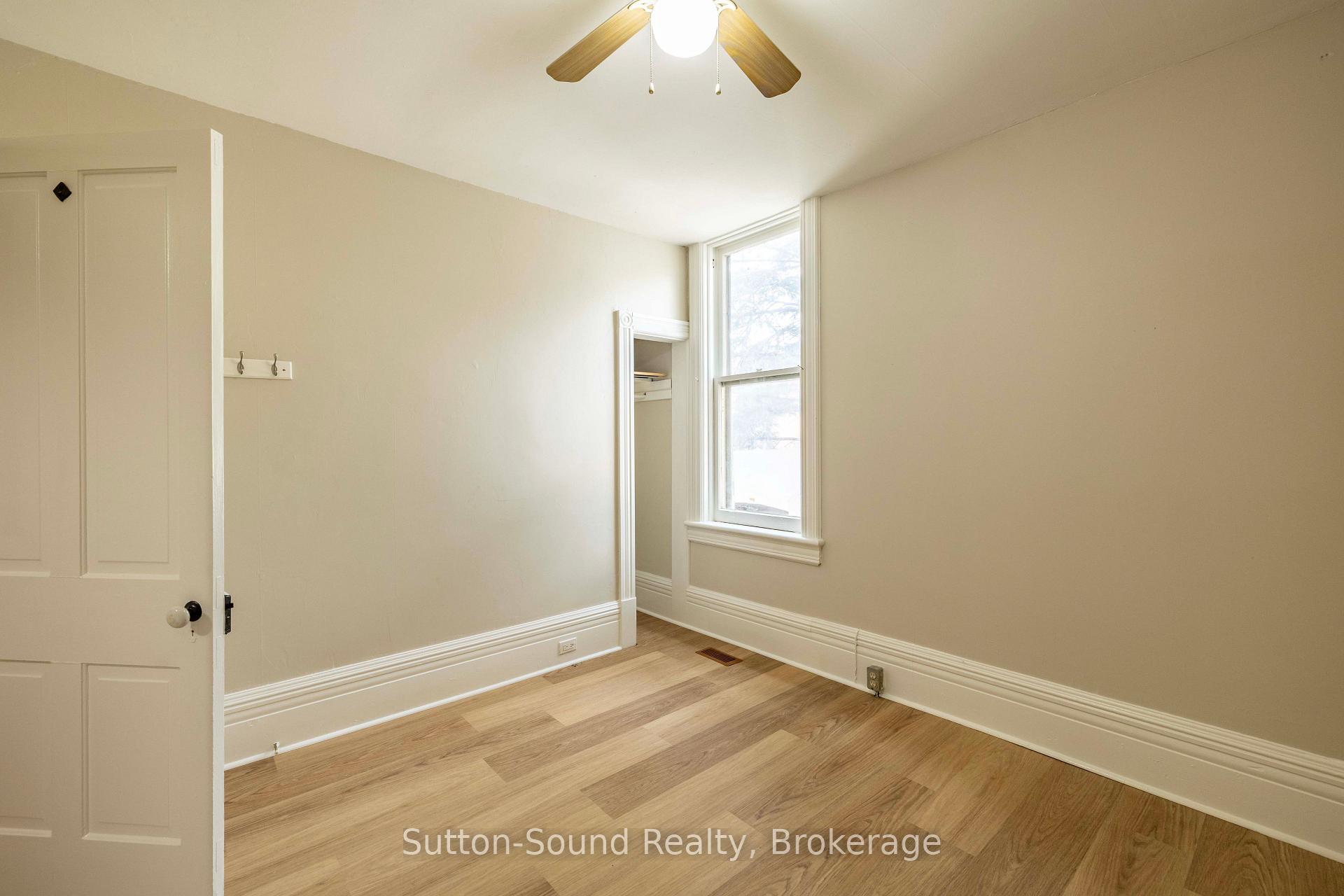 Photo 9 of 1100 4th Avenue E, Owen Sound — HOMEH