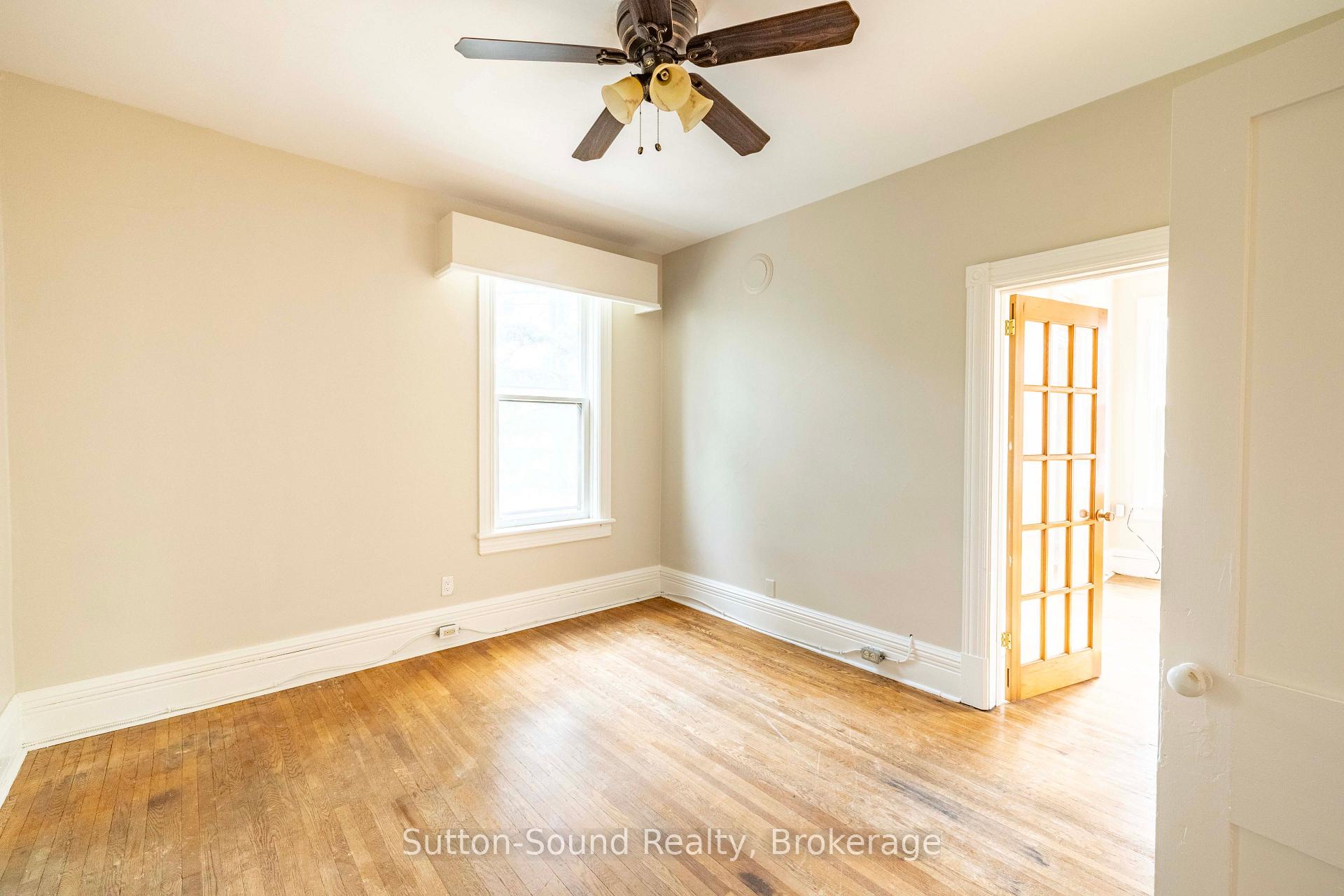 Photo 17 of 1100 4th Avenue E, Owen Sound — HOMEH