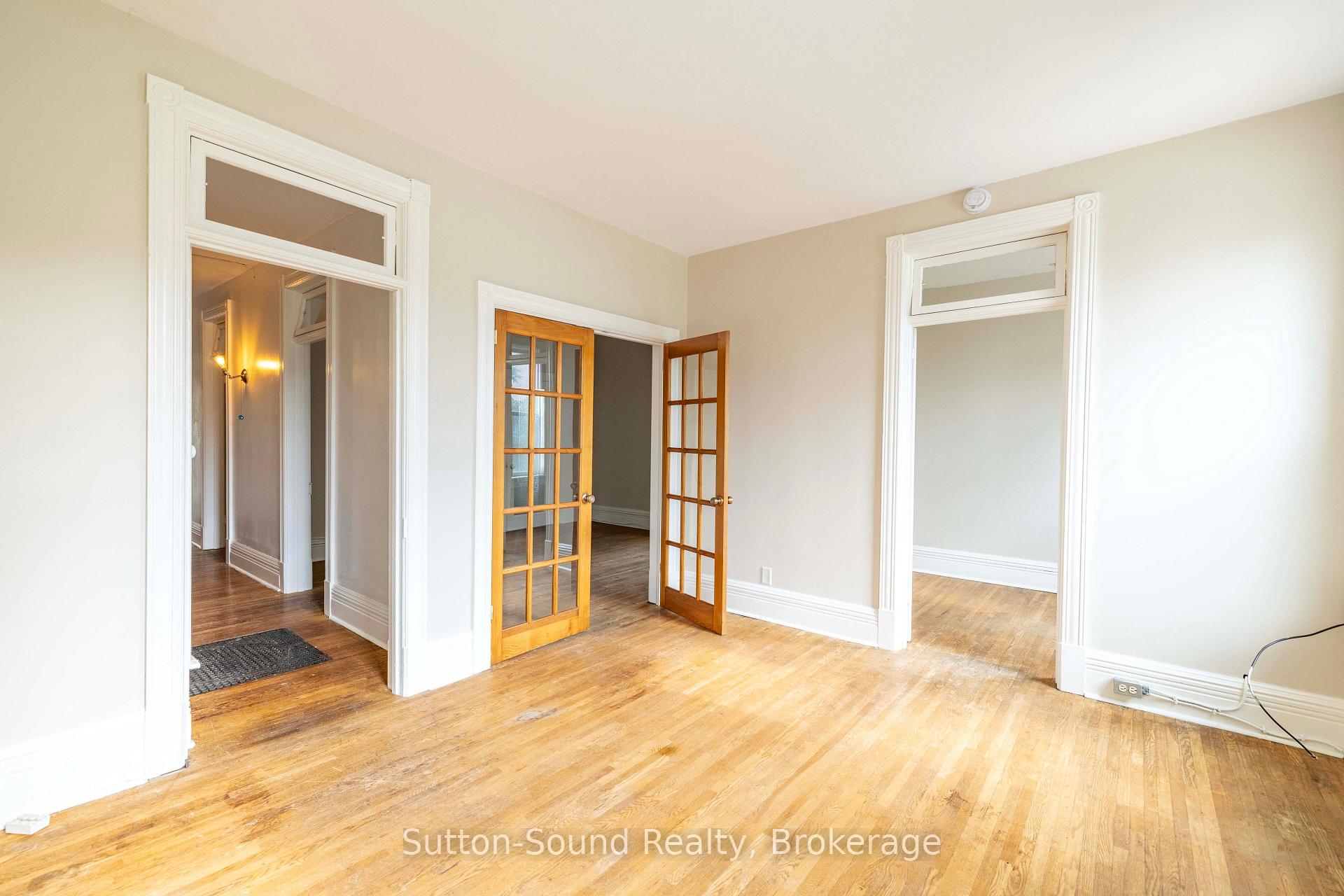 Photo 20 of 1100 4th Avenue E, Owen Sound — HOMEH