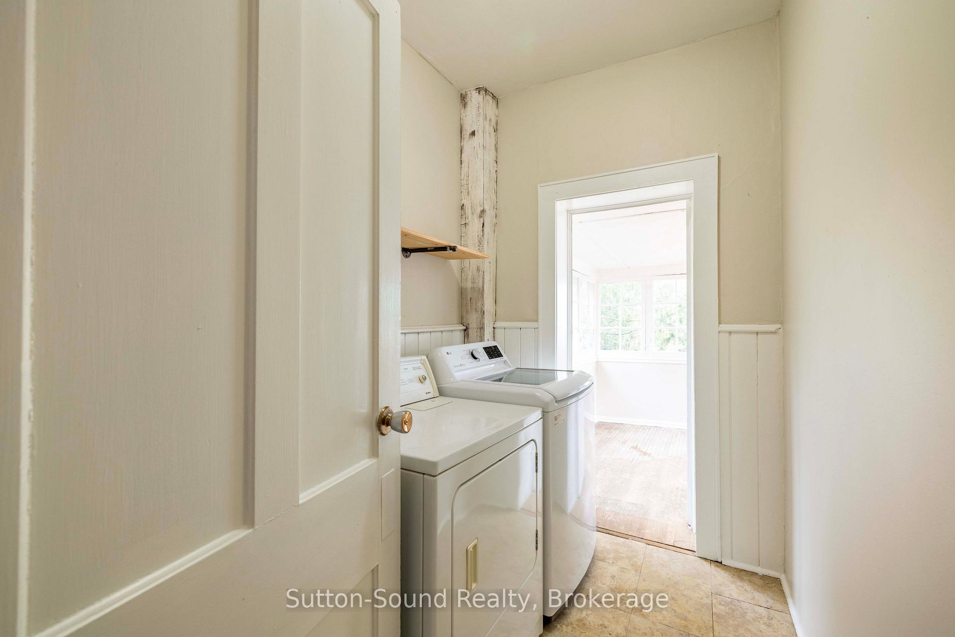 Photo 24 of 1100 4th Avenue E, Owen Sound — HOMEH