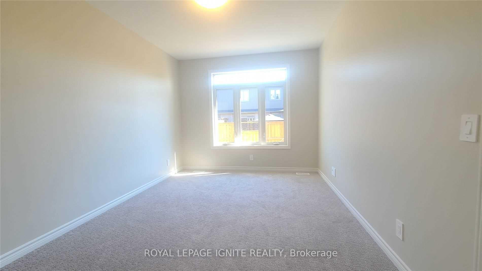 Photo 10 of 98 Athabaska Drive, Belleville, Thurlow Ward — HOMEH