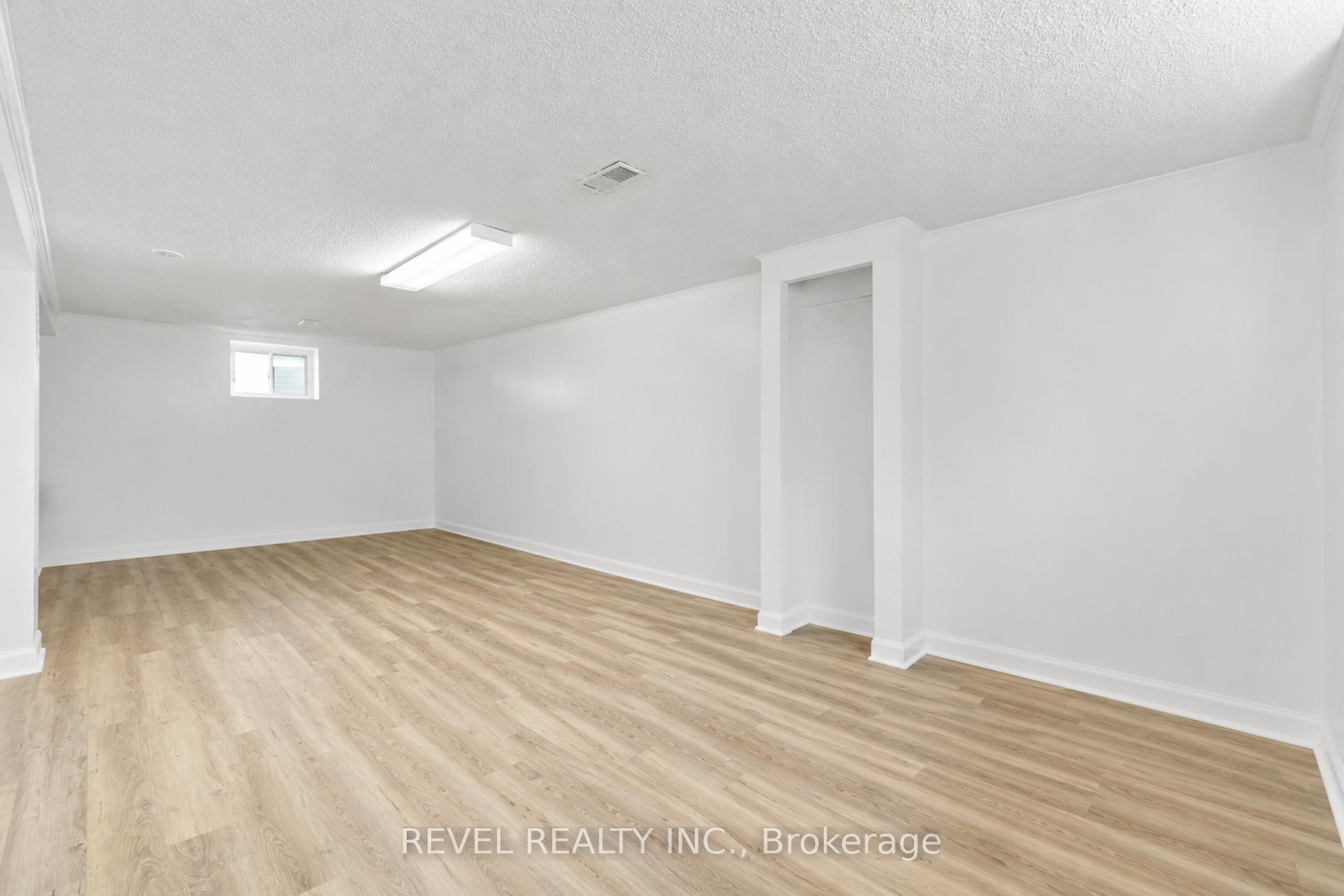 Photo 14 of 3524 Joan Drive, Mississauga, Fairview — HOMEH