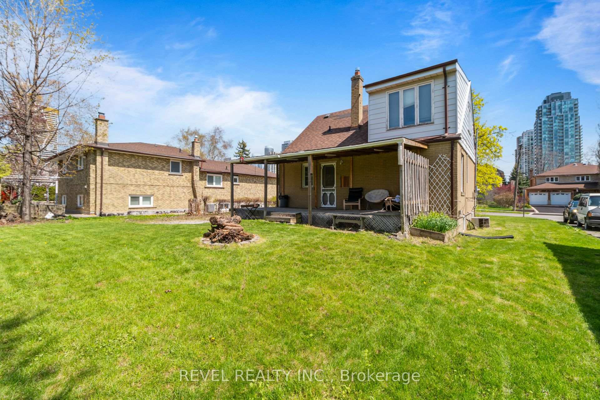 Photo 17 of 3524 Joan Drive, Mississauga, Fairview — HOMEH